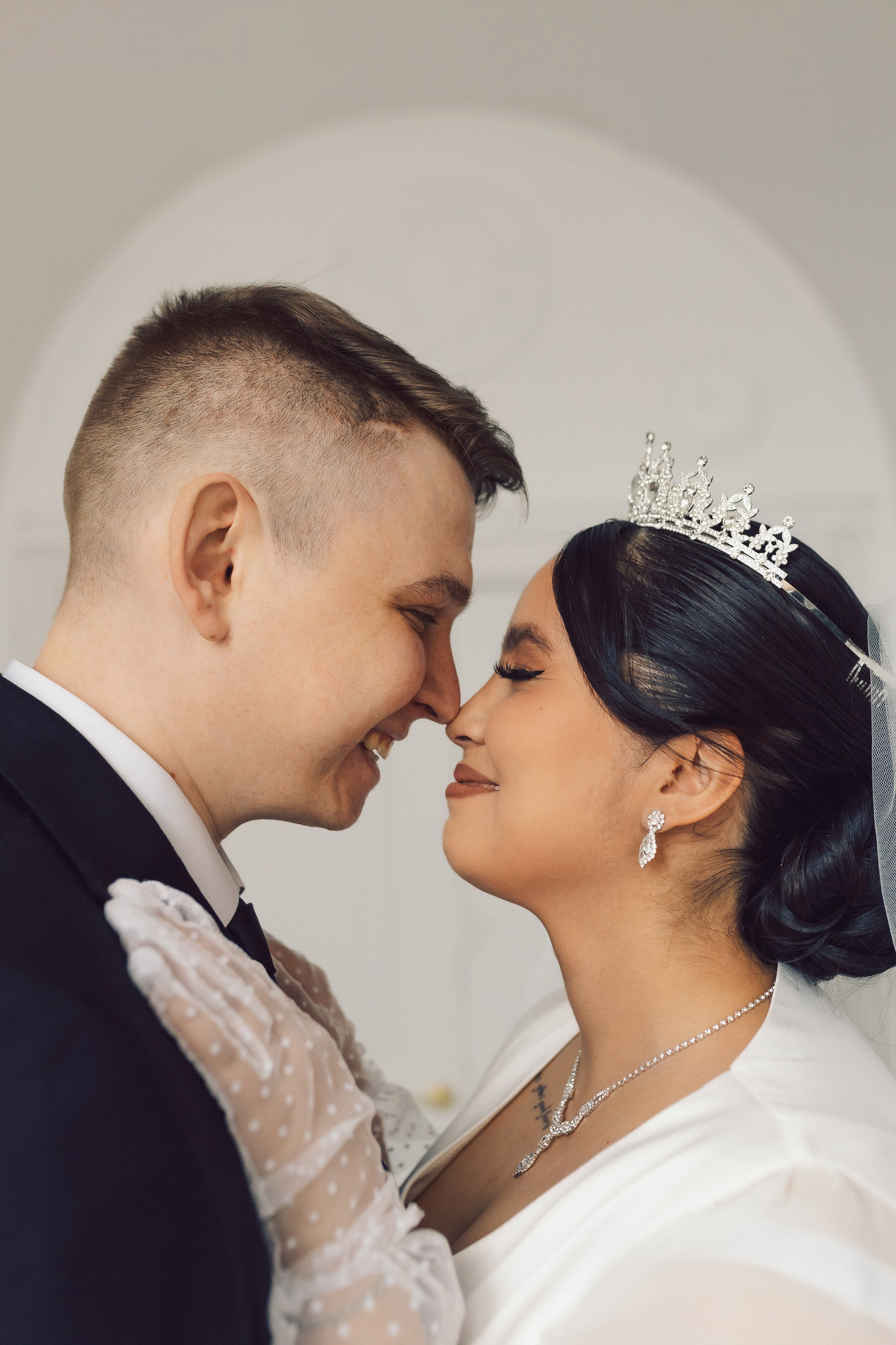 Свадебная съемка в студии. Фотограф Красноярск Архипова Алина