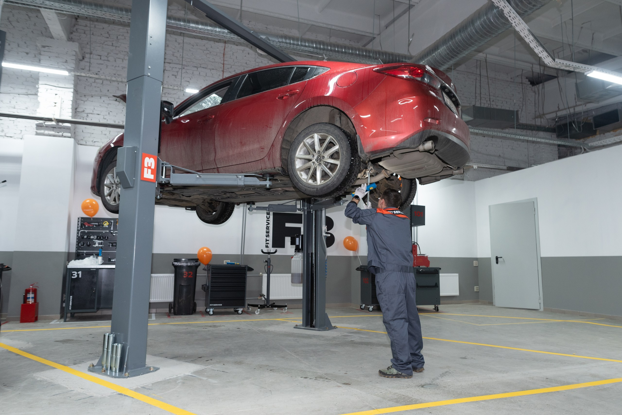 Автосервис Fit Service Открытие. Фотограф Максим Буряк