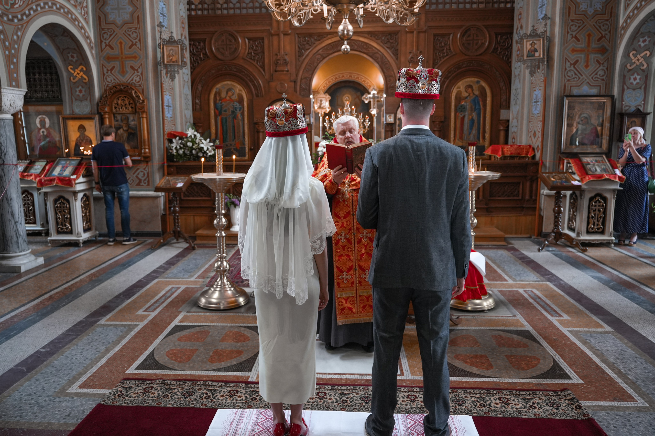 Венчание. Фотограф на крещение и венчание в Екатеринбурге. Ольга Мезенцева