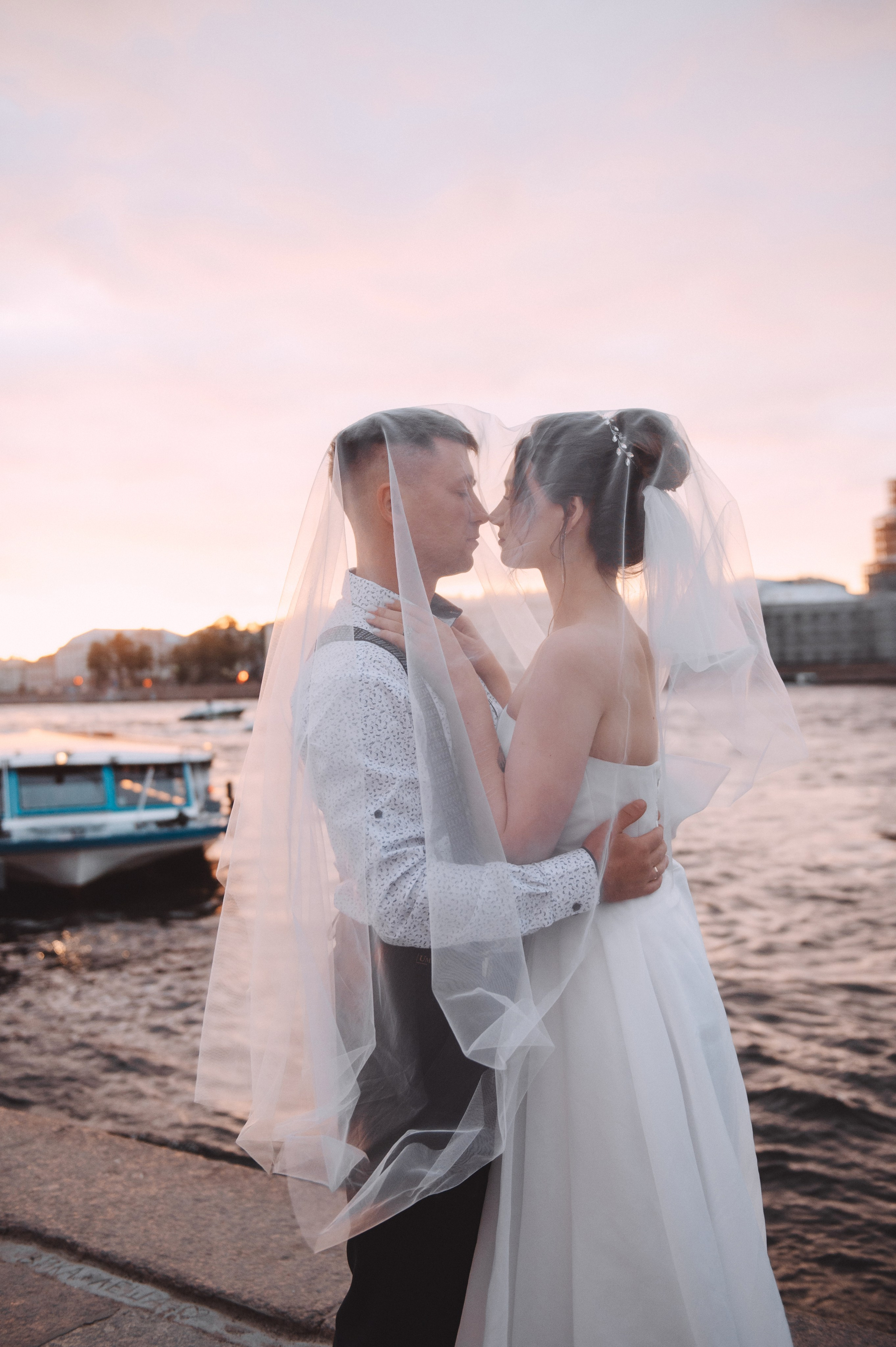 Даша и Артем. Из Калининграда в Петербург. Свадебный и семейный фотограф в Санкт-Петербурге — Мария Черепанова