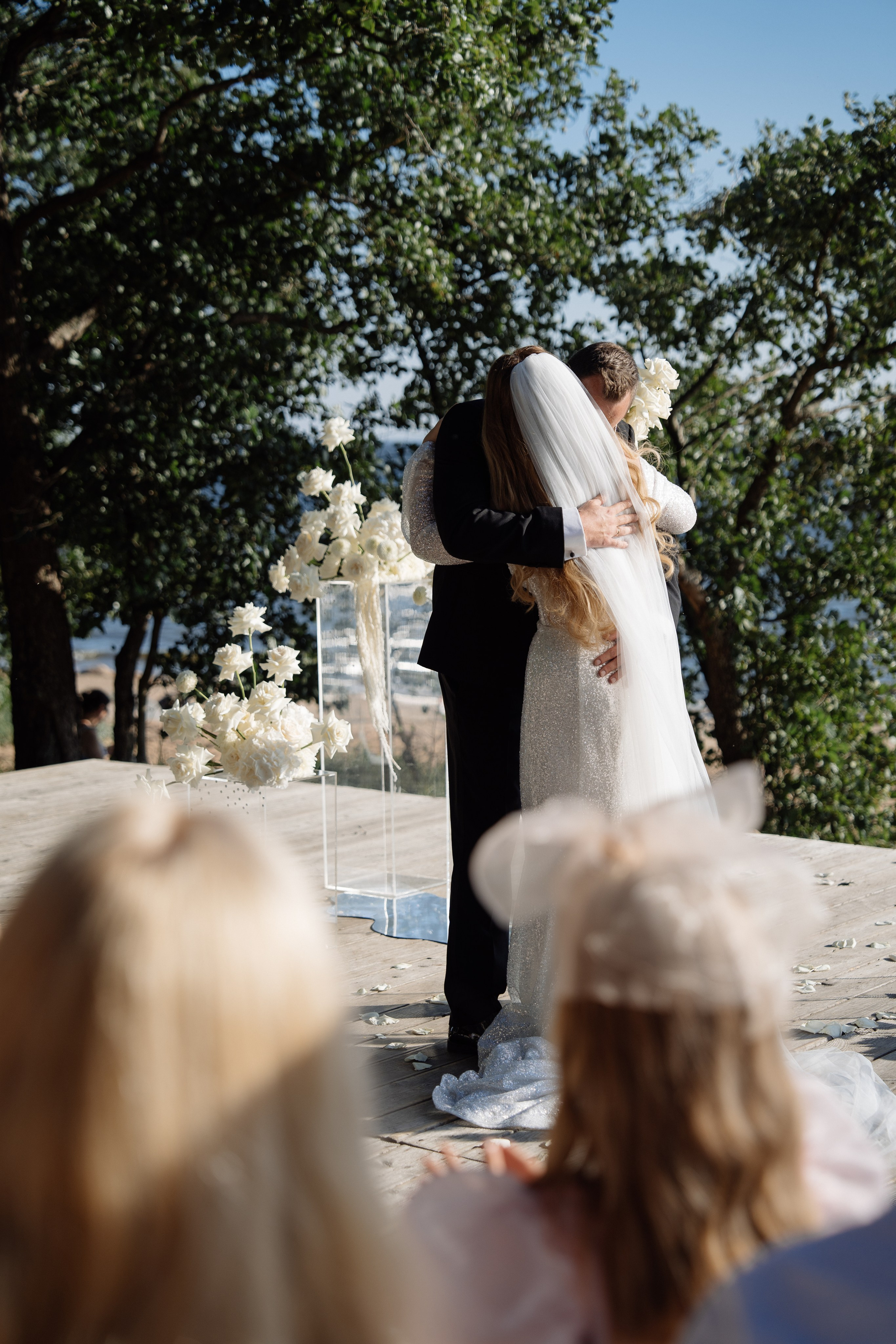 Свадьба в русской рыбалке. Свадебный фотограф организатор в Санкт-Петербурге Ассоль Опарина