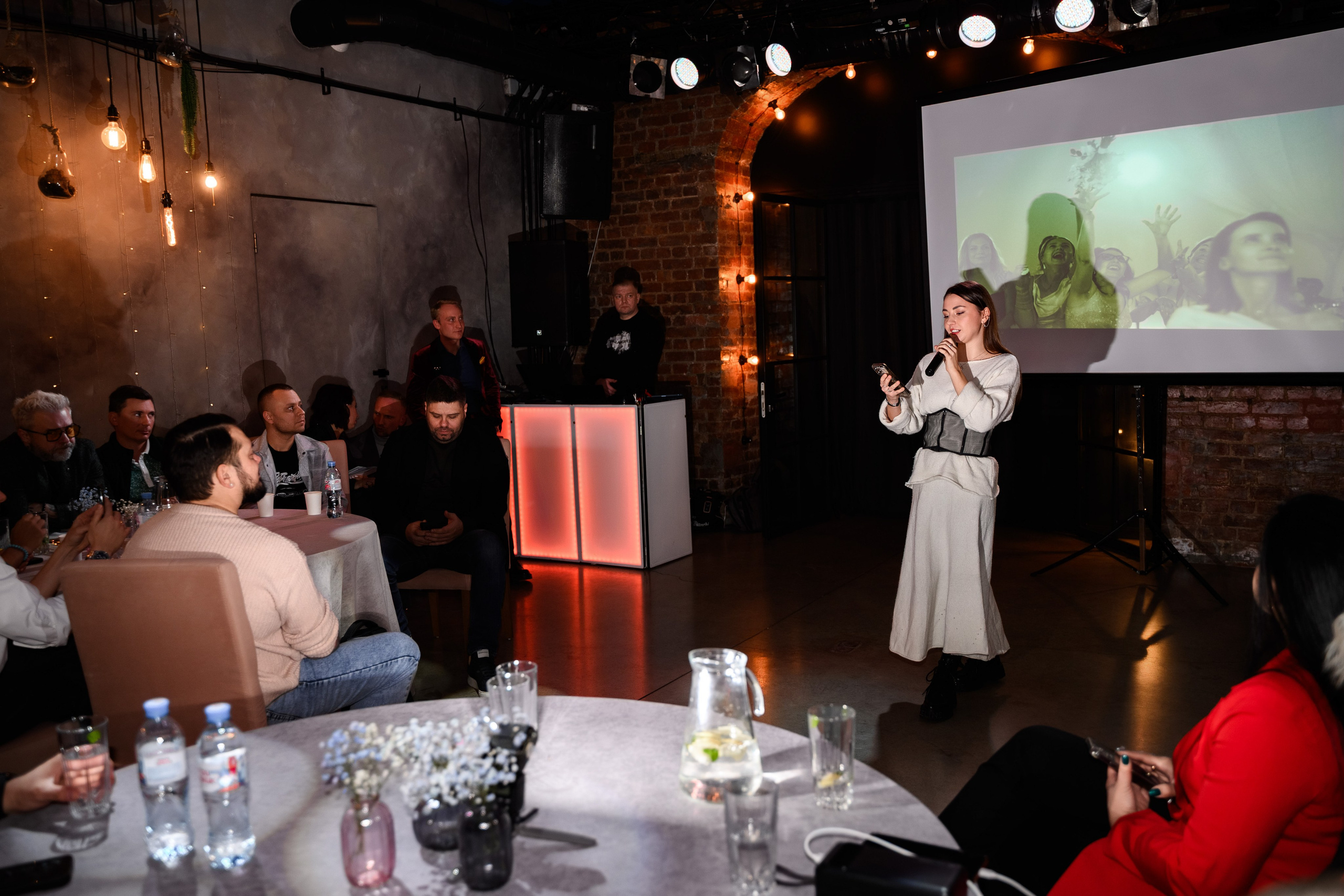 Вера Каренина… Мастер Класс. Банкетный Зал КАЗНА. Фотограф Алексей Лукин. Свадьба, мероприятие, корпоратив, юбилей, фотосессия, портрет. Фотосъёмка в Санкт-Петербурге. Ретушь фотографий