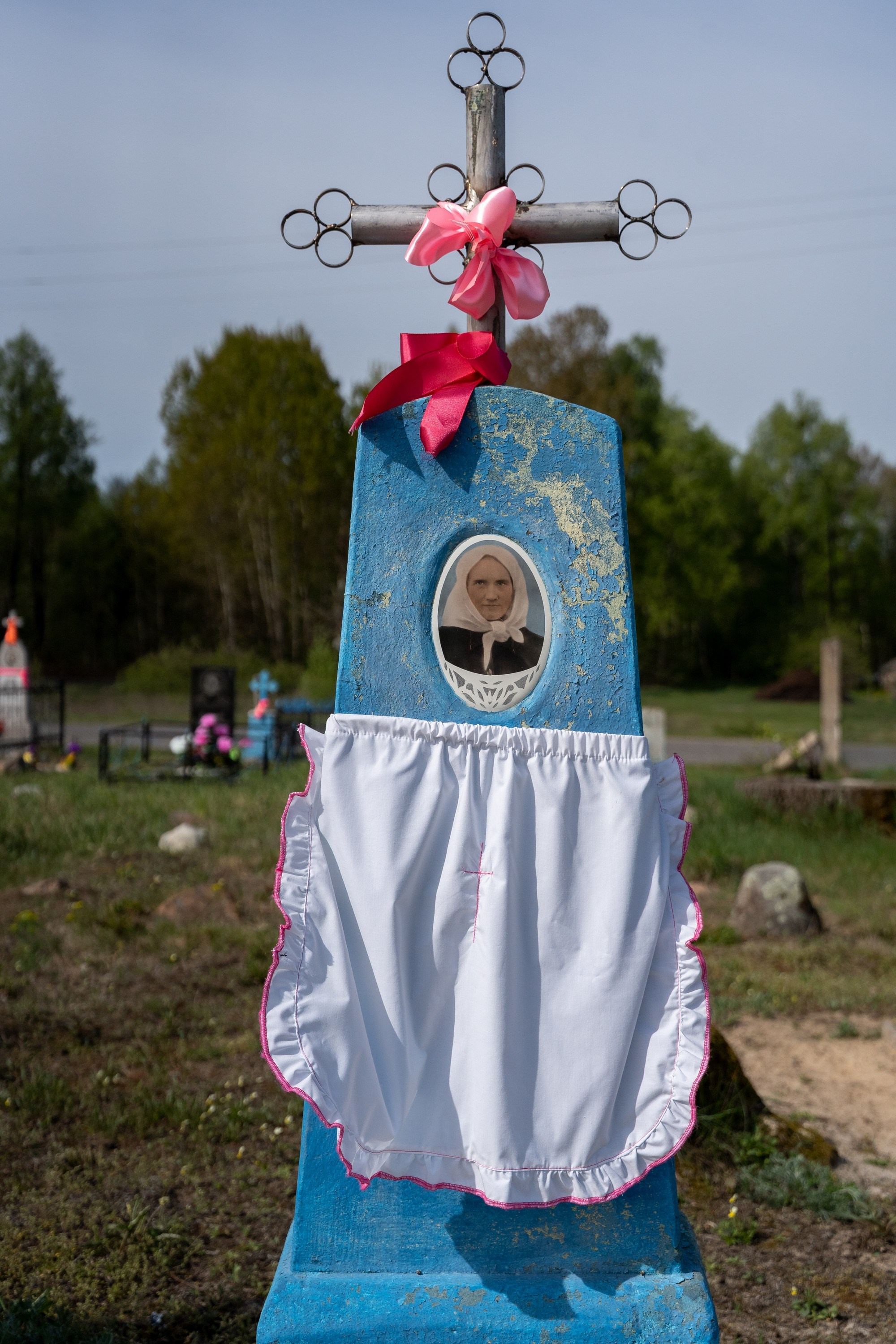 Home.land. Künstler Verstecktoff
