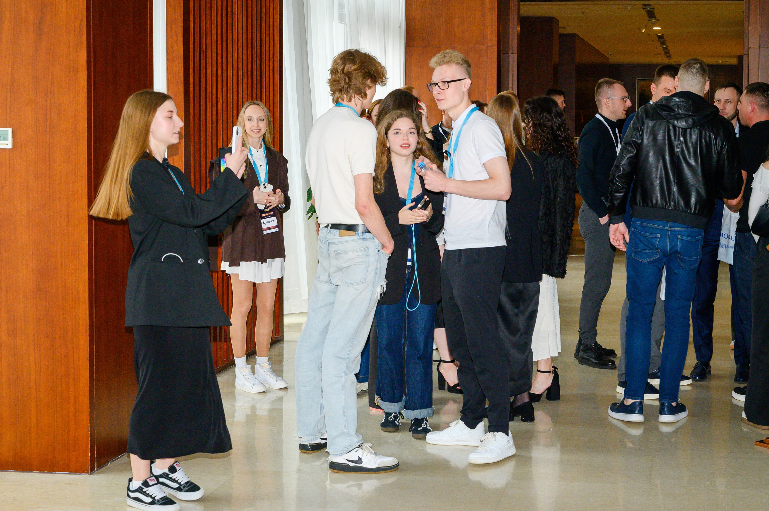 Репортажная съемка с открытия магазина. Фотоуслуги, услуги фотографа, фотографирование важных событий