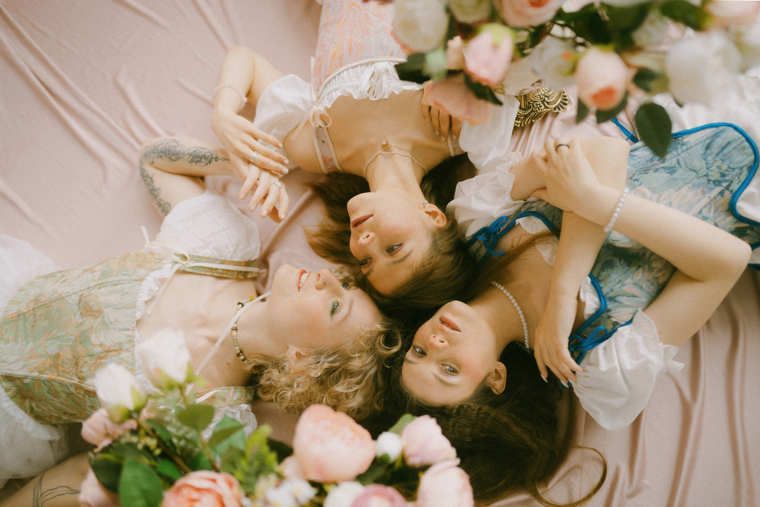 Ксюша, Леона и Василиса. Портретный фотограф в Москве Ефанова Ульяна. Женский портрет