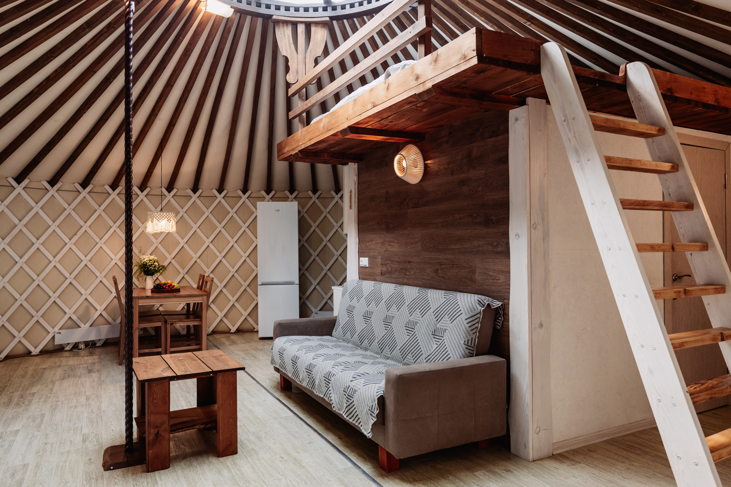 БЕРЕЗКА ВИЛАДЖ | Глэмпинг в Коломне | Юрта «Лесная». ФОТОГРАФ ИРИНА ШАМАТАВА