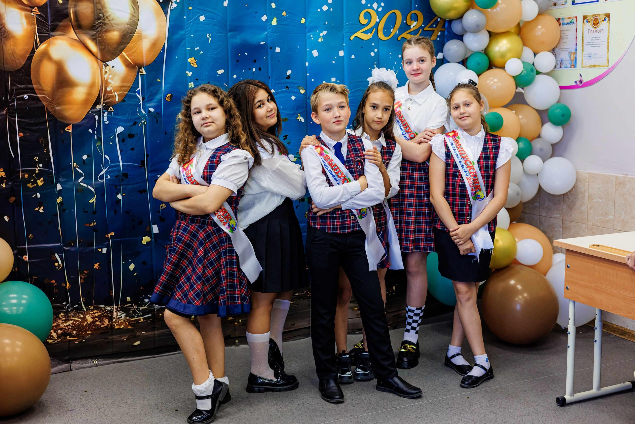 Выпуск 4а 25школа'24 год. Свадебный и семейный фотограф в Армавире