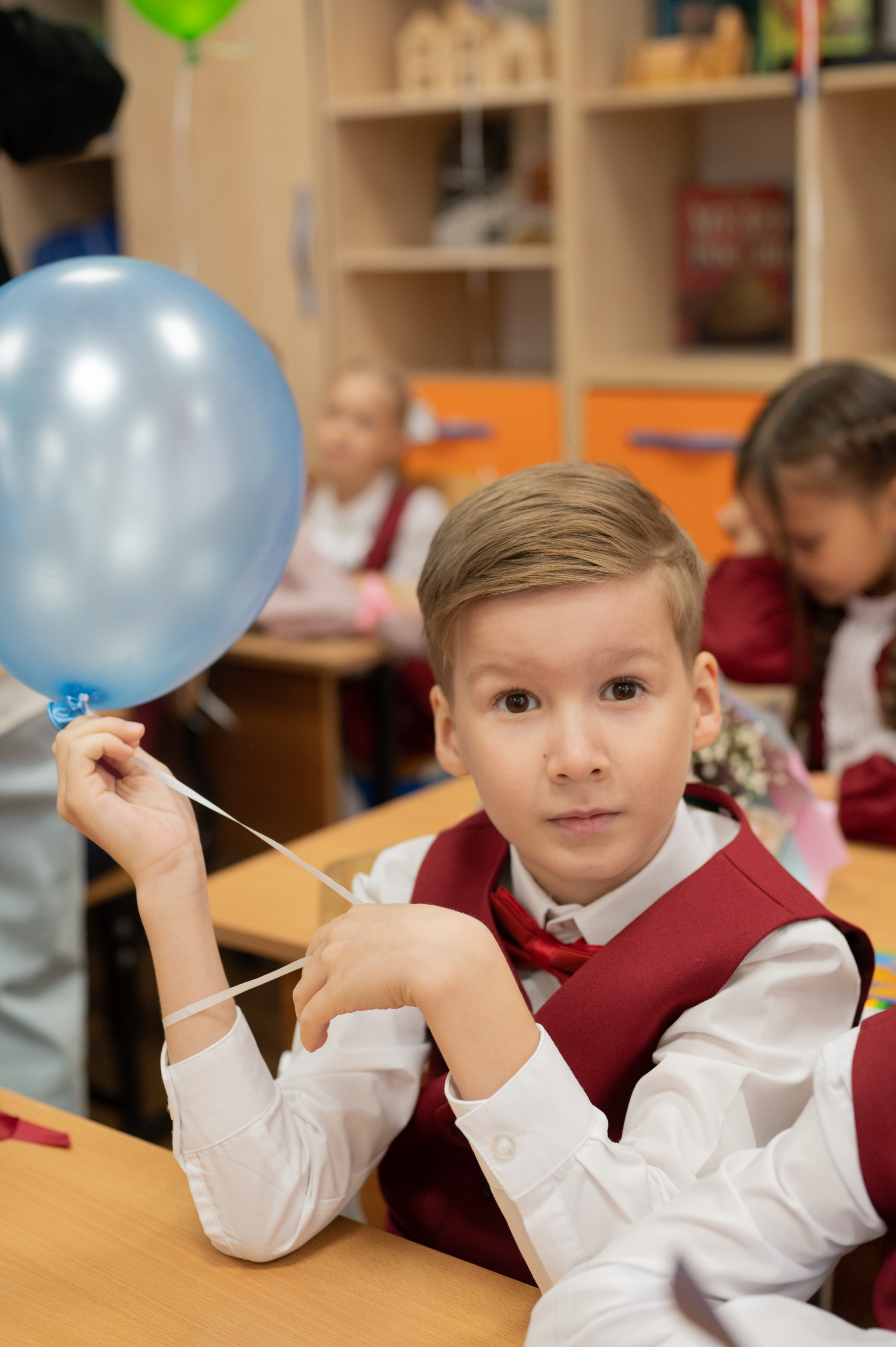 1 сентября 1 К 16 гимназия репортаж, линейка +в классе. Фотограф новорожденных, семейный детский в Тюмени Татьяна Морозова