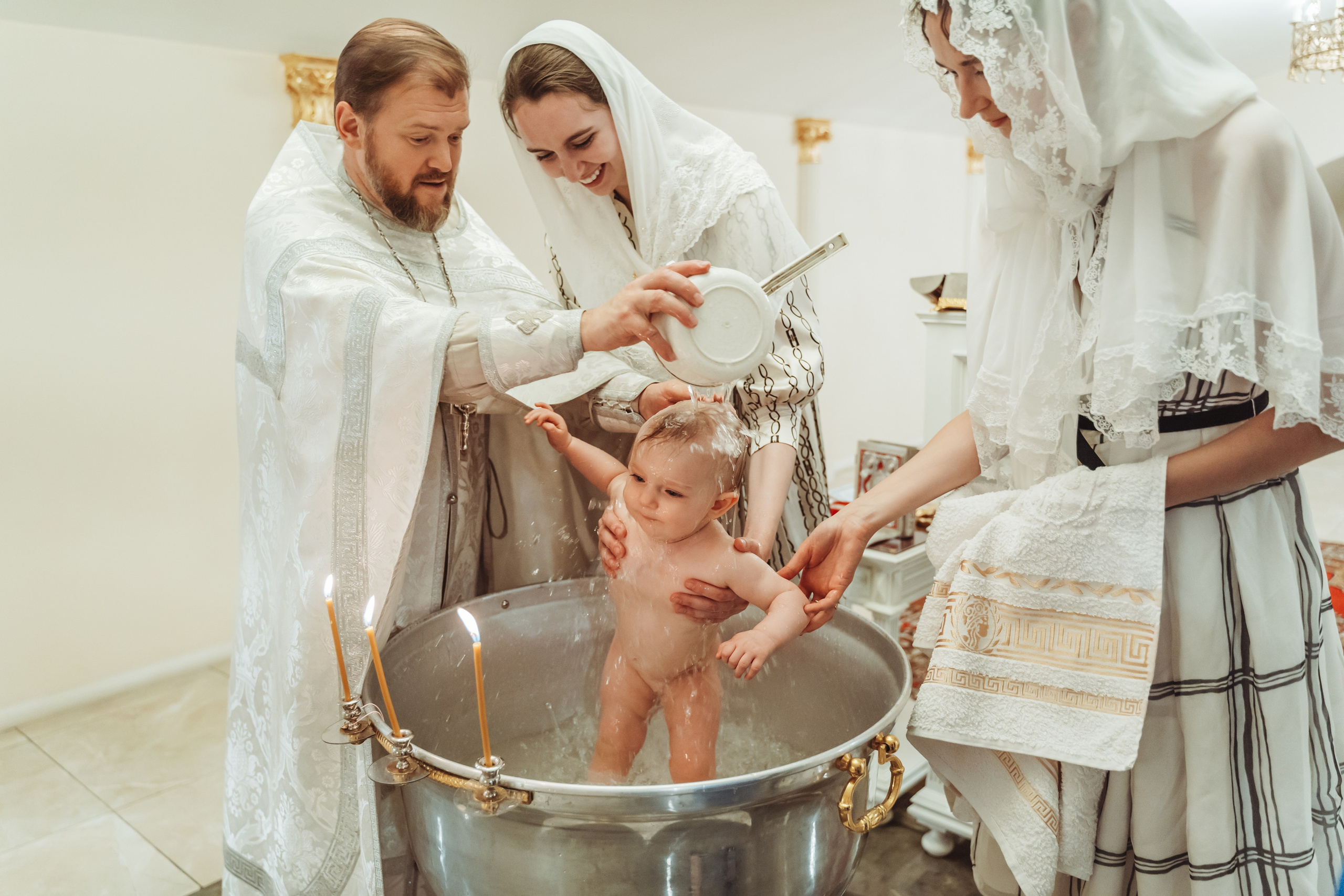 Фотограф на крещение Санкт-Петербург. Свадебный, семейный, портретный, репортажный фотограф в Санкт-Петербурге
