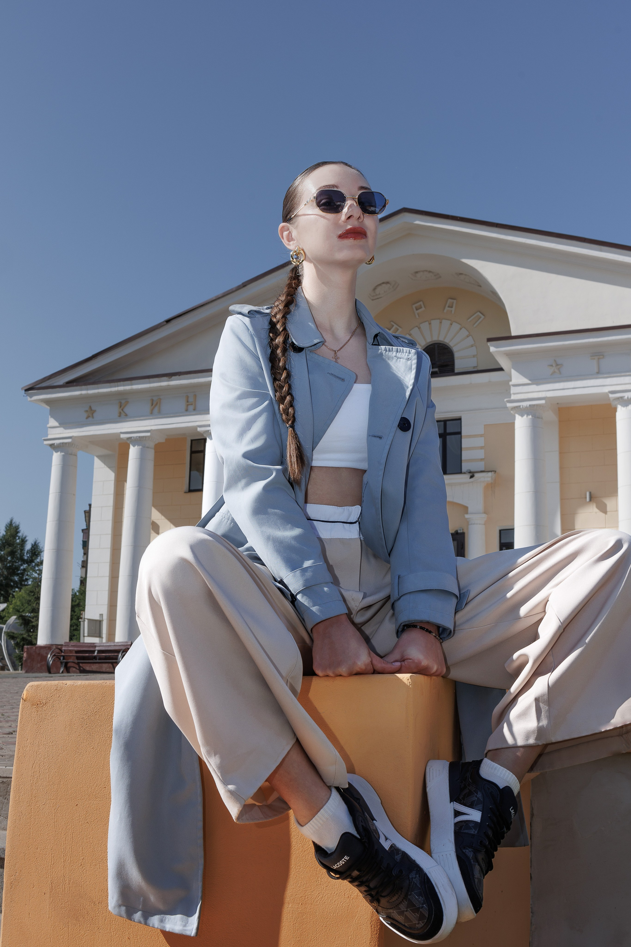 Городская индивидуальная фотосессия в Медногорске. Фотограф Медногорск Кувандык Оксана Шерехода свадебные, семейные, индивидуальные, школьные фотосессии. Печать фотоальбомов