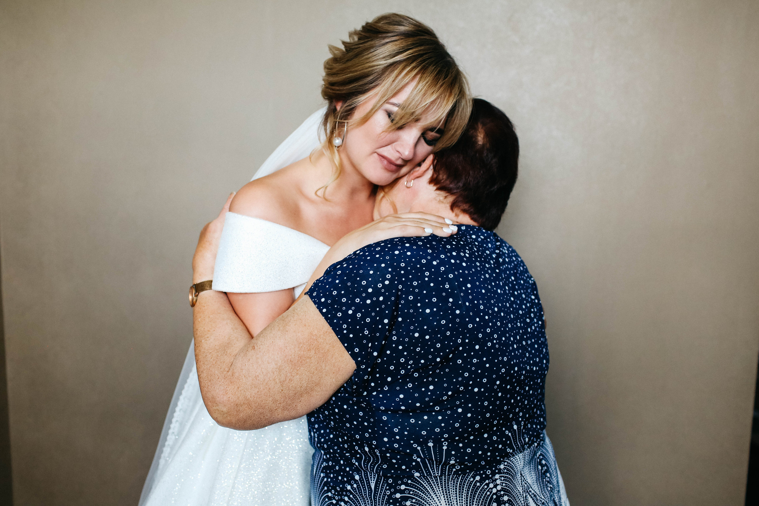 Прочтите пост!. Свадебный фотограф Полина Мишуринская