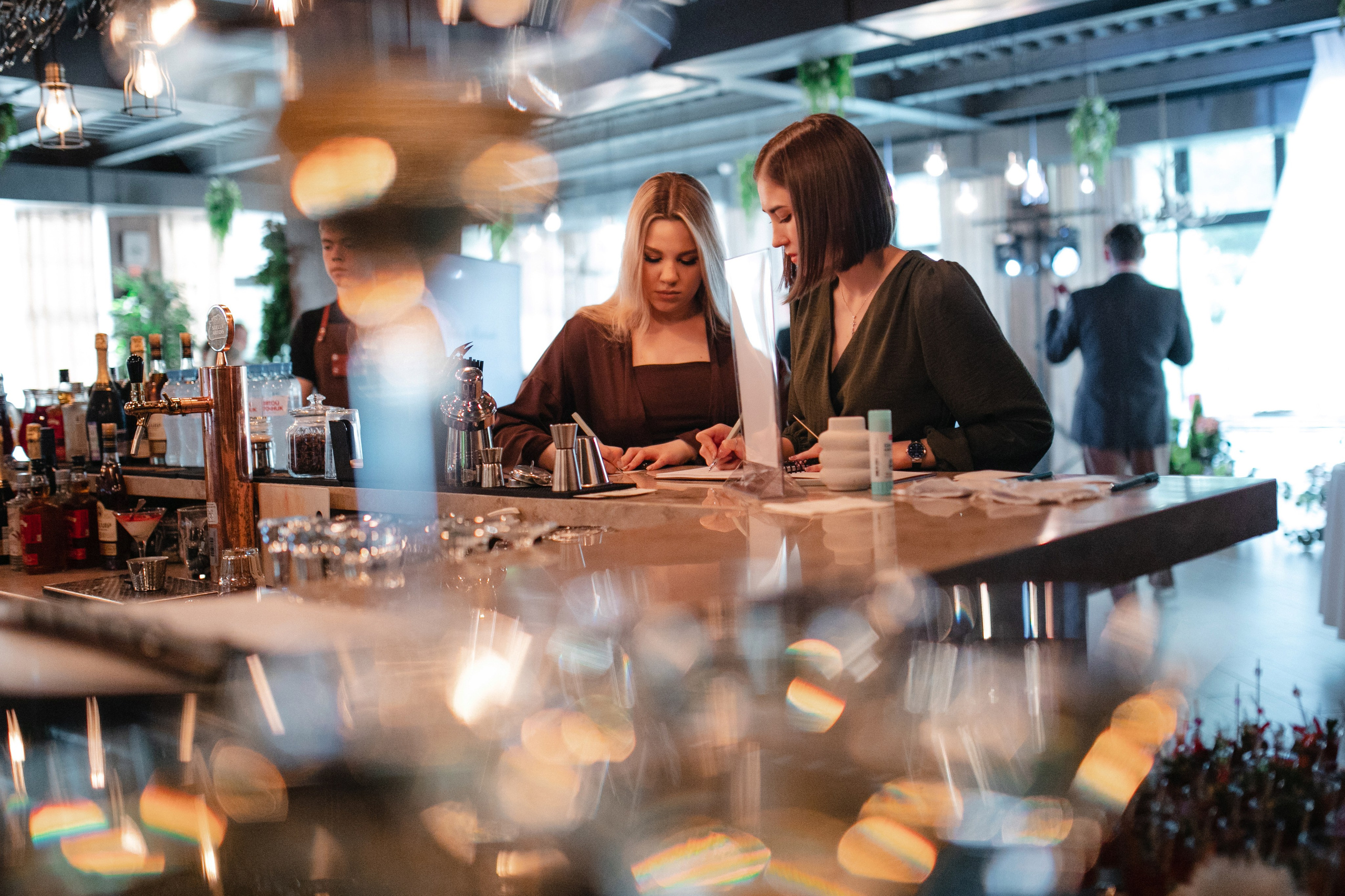 Владислава + Вадим. Роман Урумбаев фотограф Нижневартовск