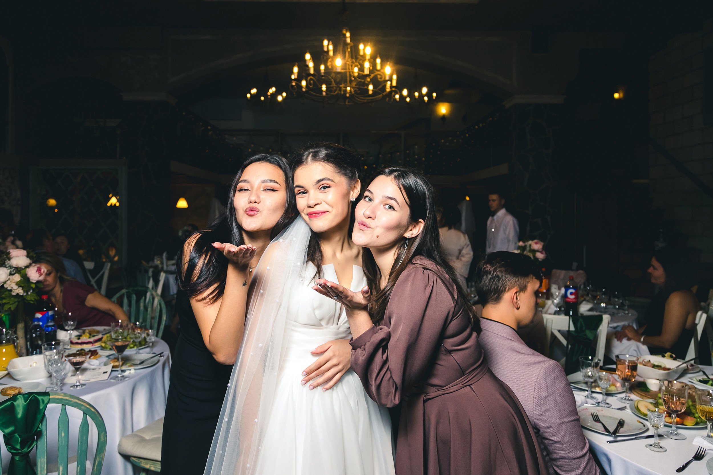 Свадьбы. Свадебный и репортажный фотограф Виталий Петров