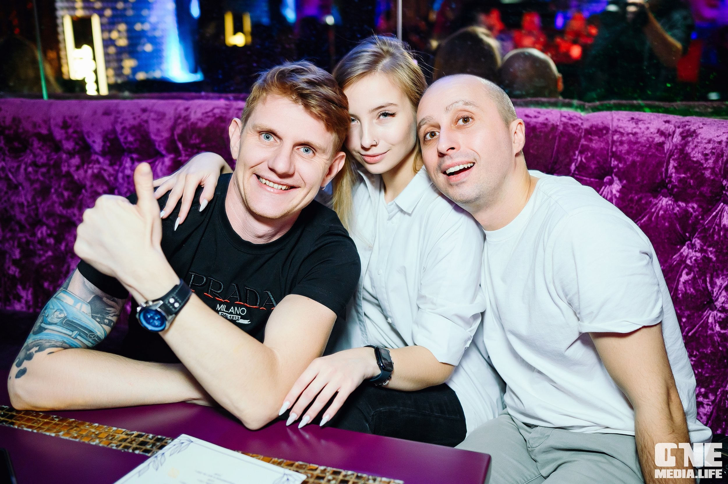 Фоторепортаж из караоке-клуба Эйфория. One Media Life: фоторепортажи, фотоотчеты с мероприятий и заведений