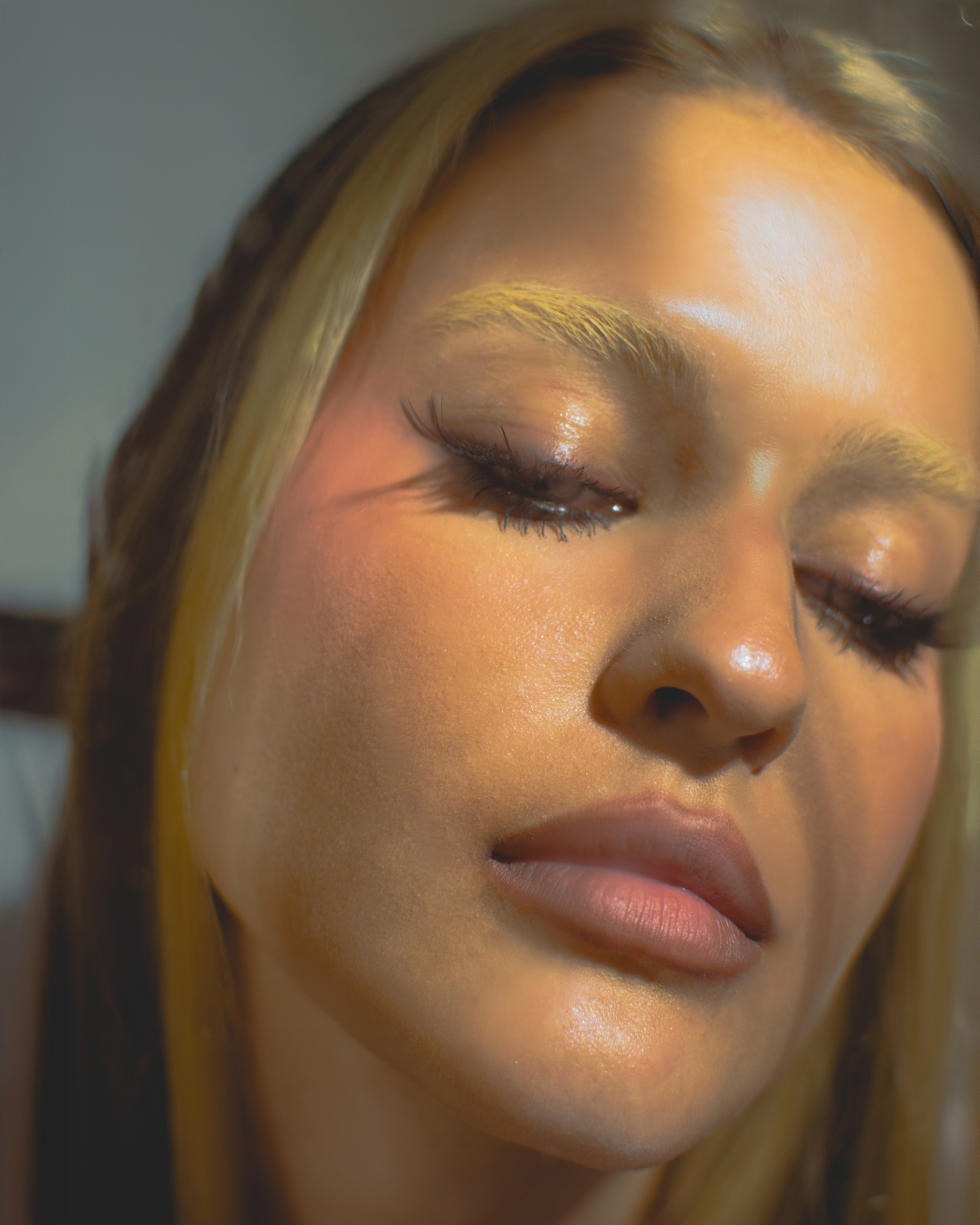 Photographer Lea Tsaawa