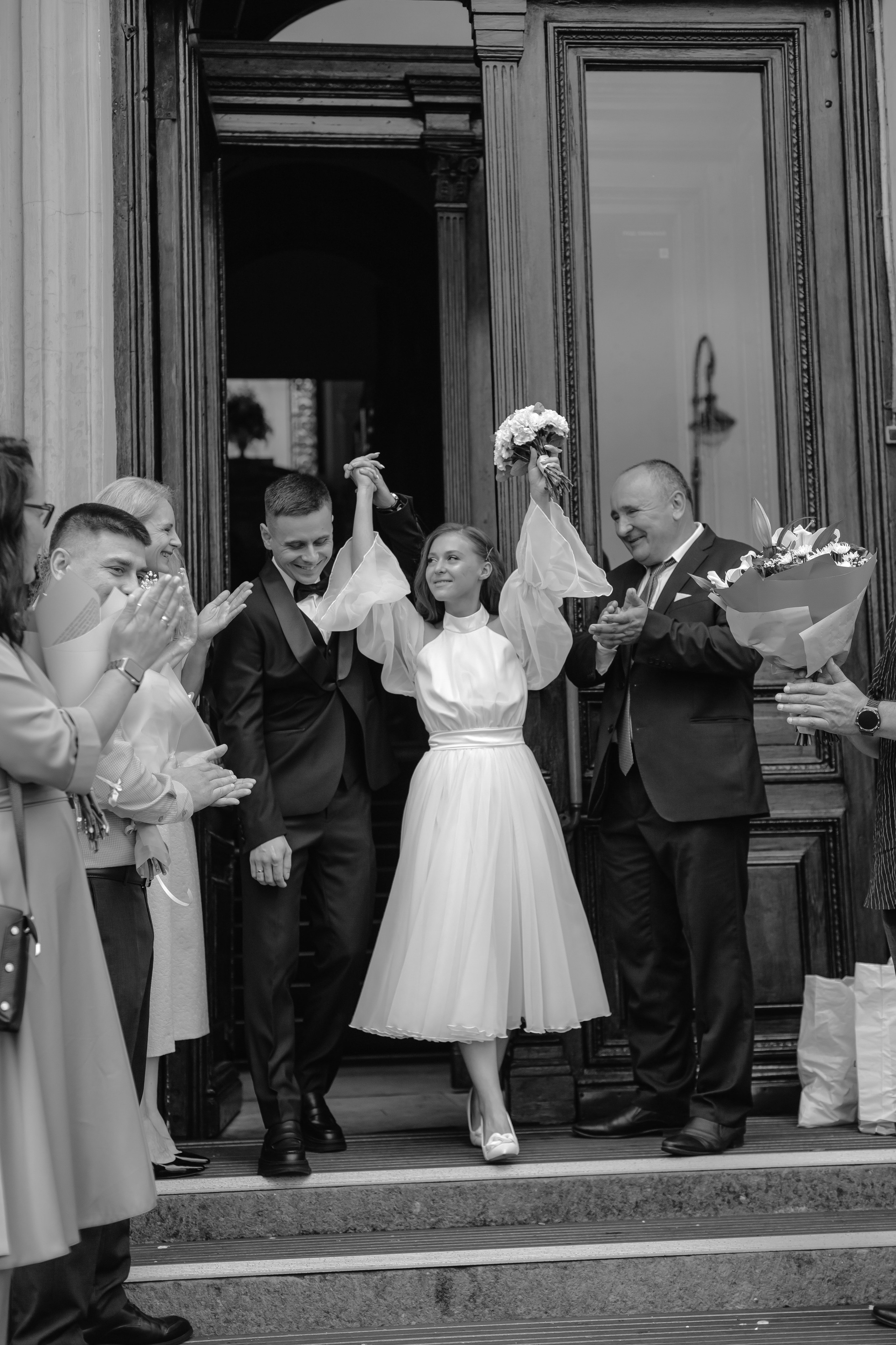 Дождь, жара и Эрмитаж. Свадебный и семейный фотограф Арина Кулёва