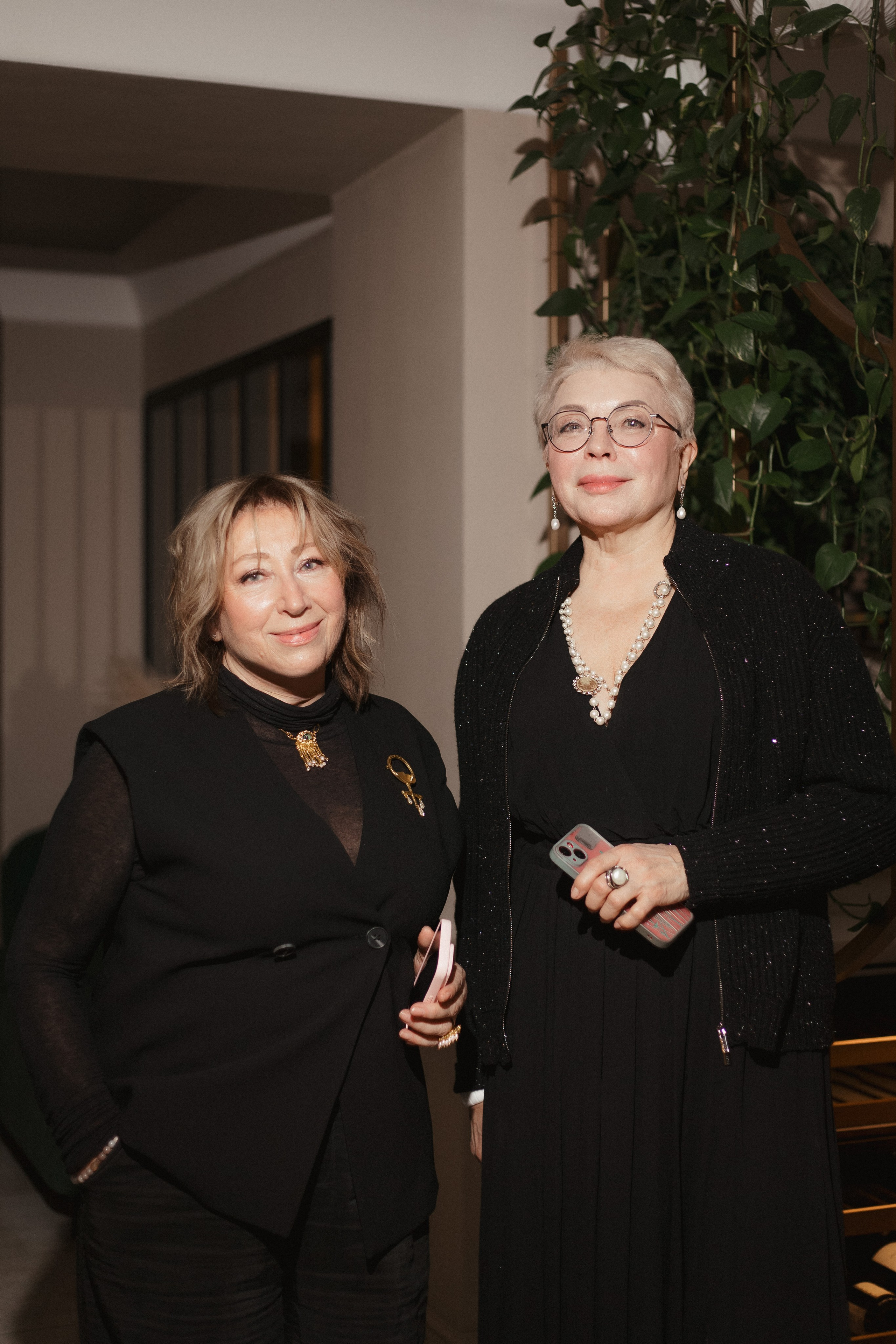 RESNOTA — ГРЕЧЕСКАЯ ВЕЧЕРИНКА. СВОИ. ФОТООТЧЕТЫ-СОБЫТИЯ-МЕСТА