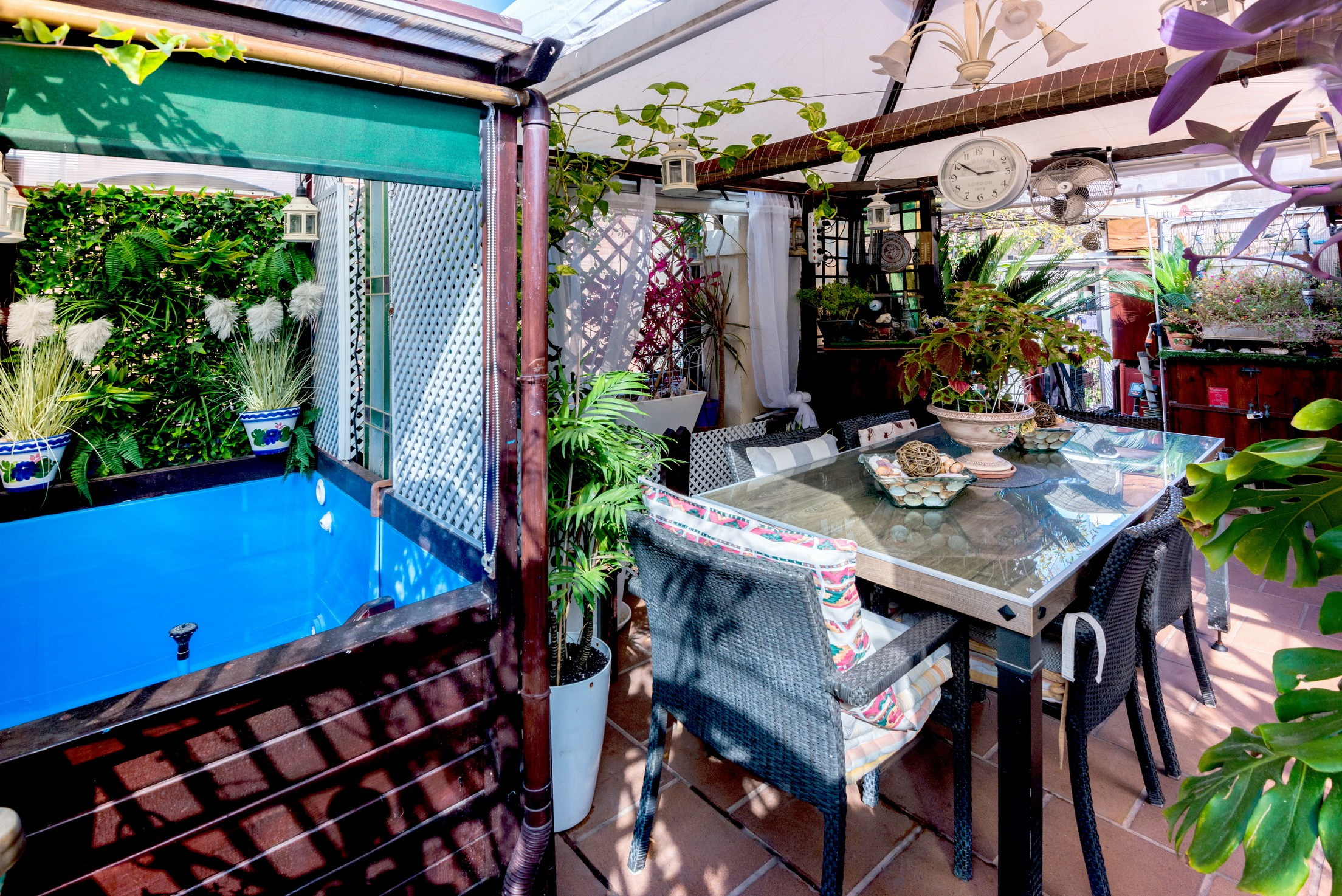 Magnífico diseño. Barcelona. Фотограф Александр Рыбинцев