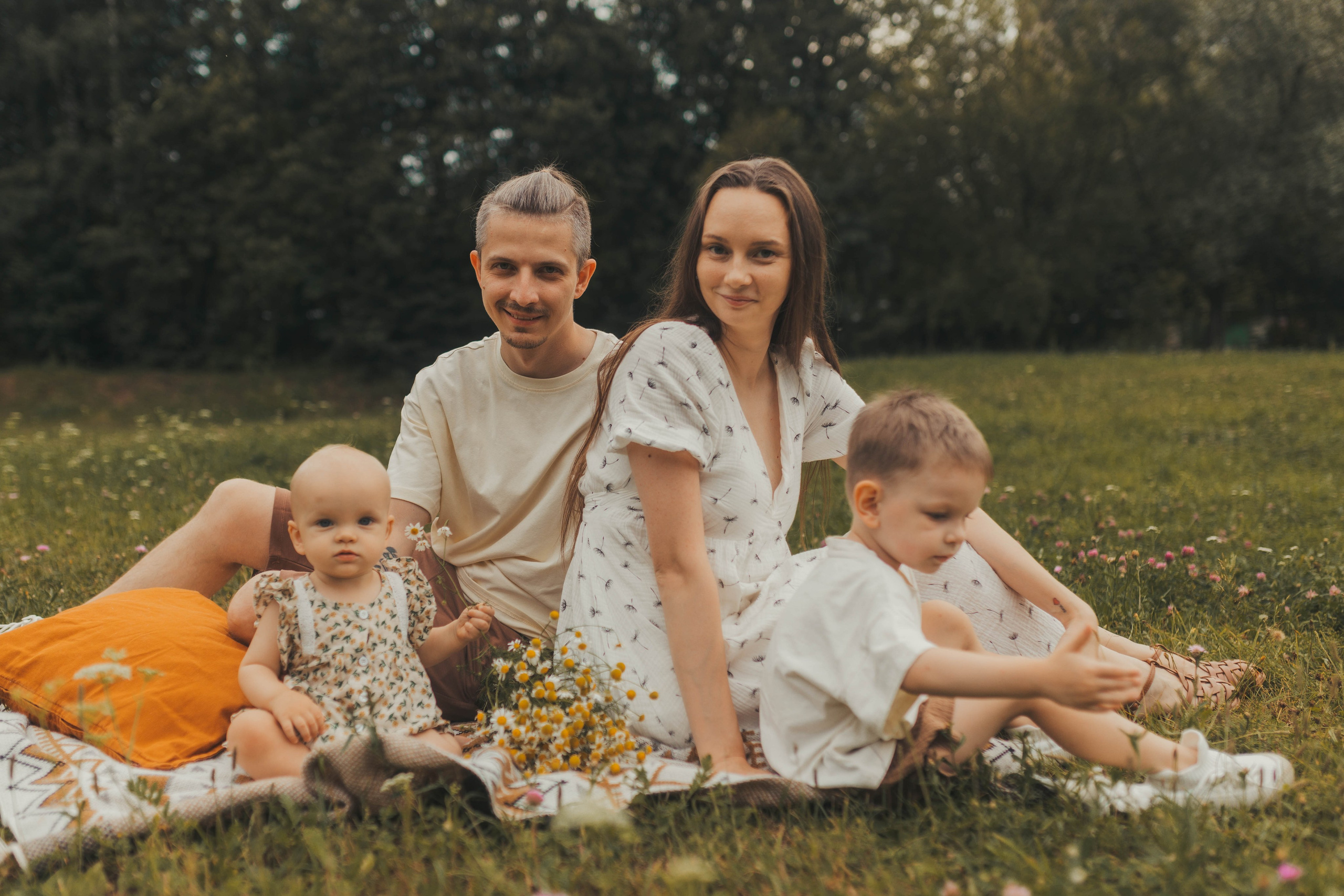 Лена с семьей. Семейный фотограф Алина Демидова. Королев