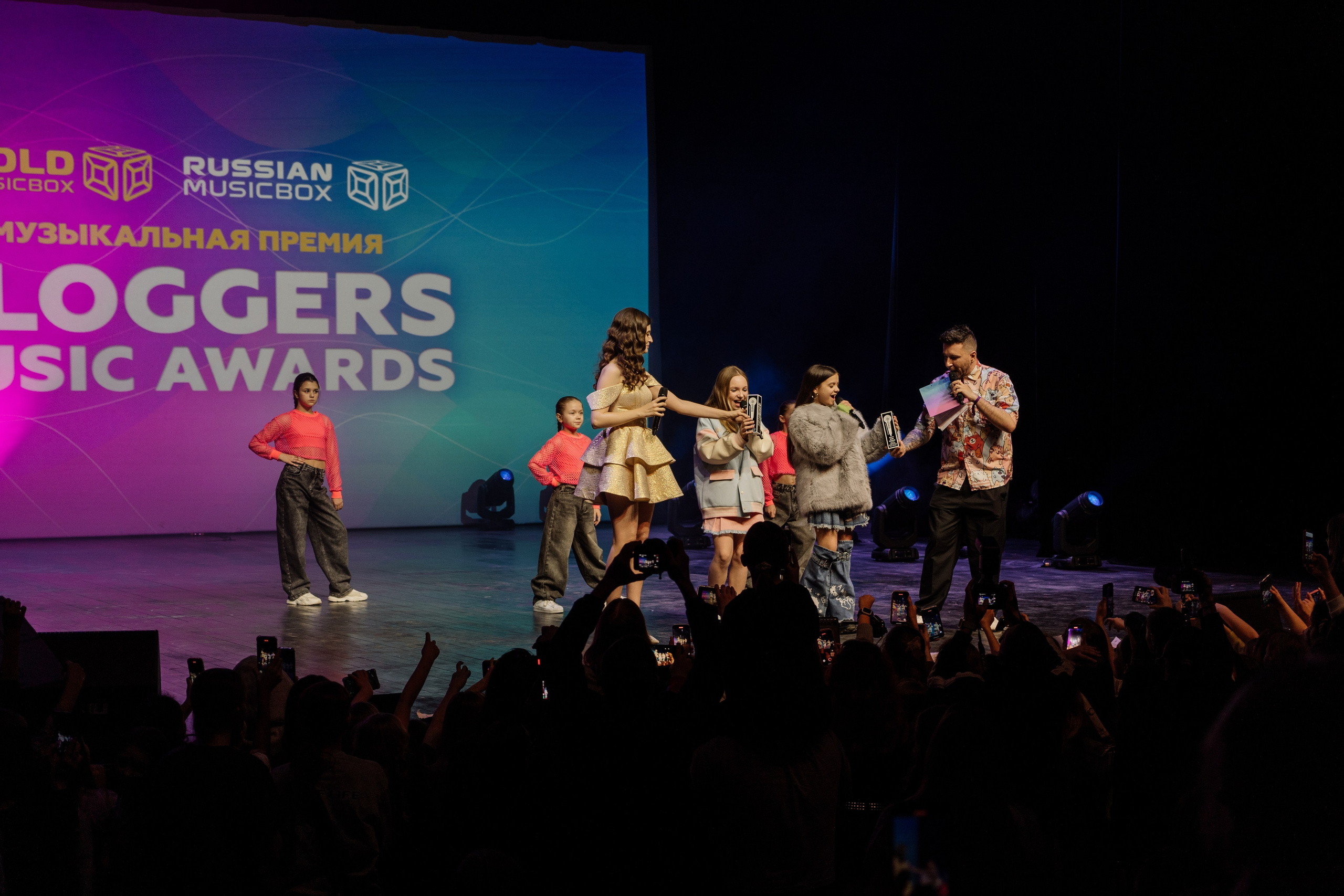 Bloggers Music Awards 2025. Фотограф София Горбачева. Свадебный и репортажный фотограф видеограф Брянск/Москва