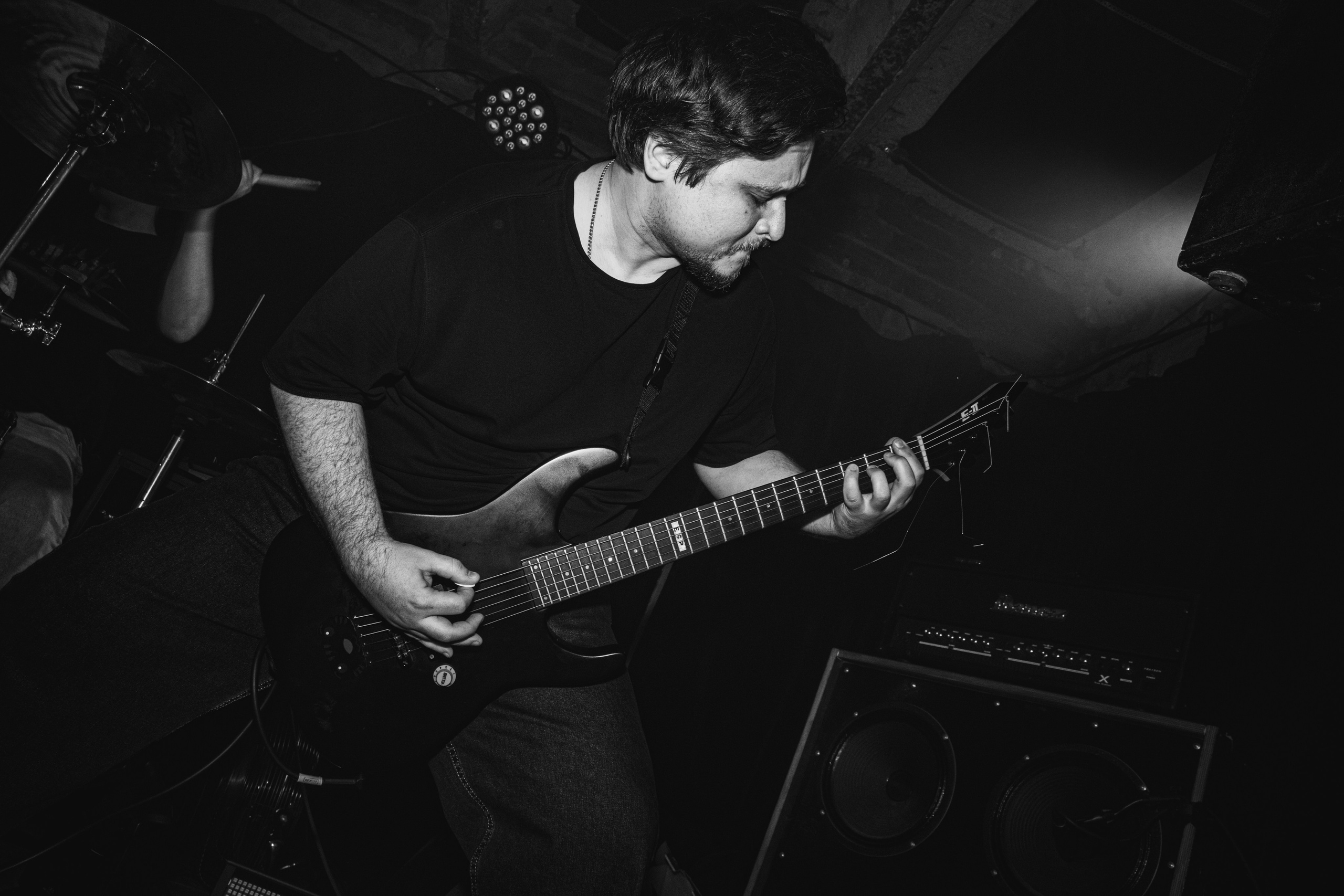 Laugar & Шумы Штормовых Широт & Пожары На Дальнем Севере 11.10.2025. Репортажный фотограф в Москве Legiodot