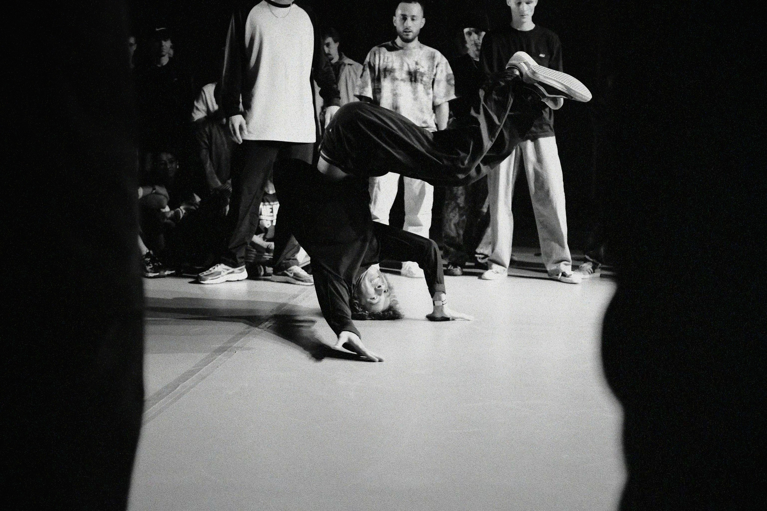 Танец. Аня белка — художница и фотограф