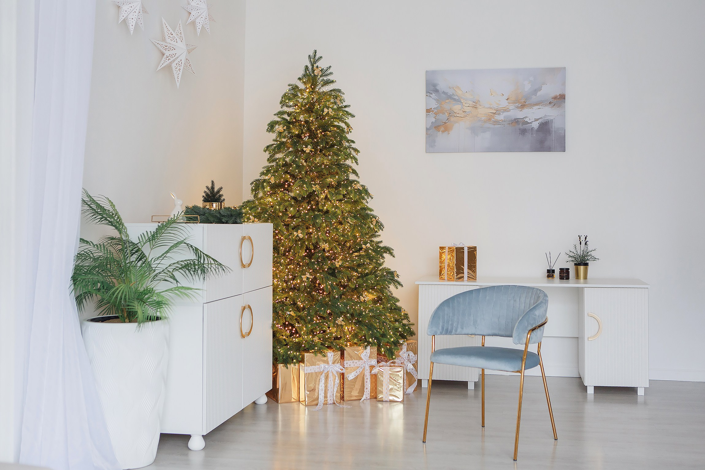 Смузи — зал Контент (циклорама и зона с елкой) Изумрудные Холмы. Семейный и детский фотограф в Москве и МО — Александра