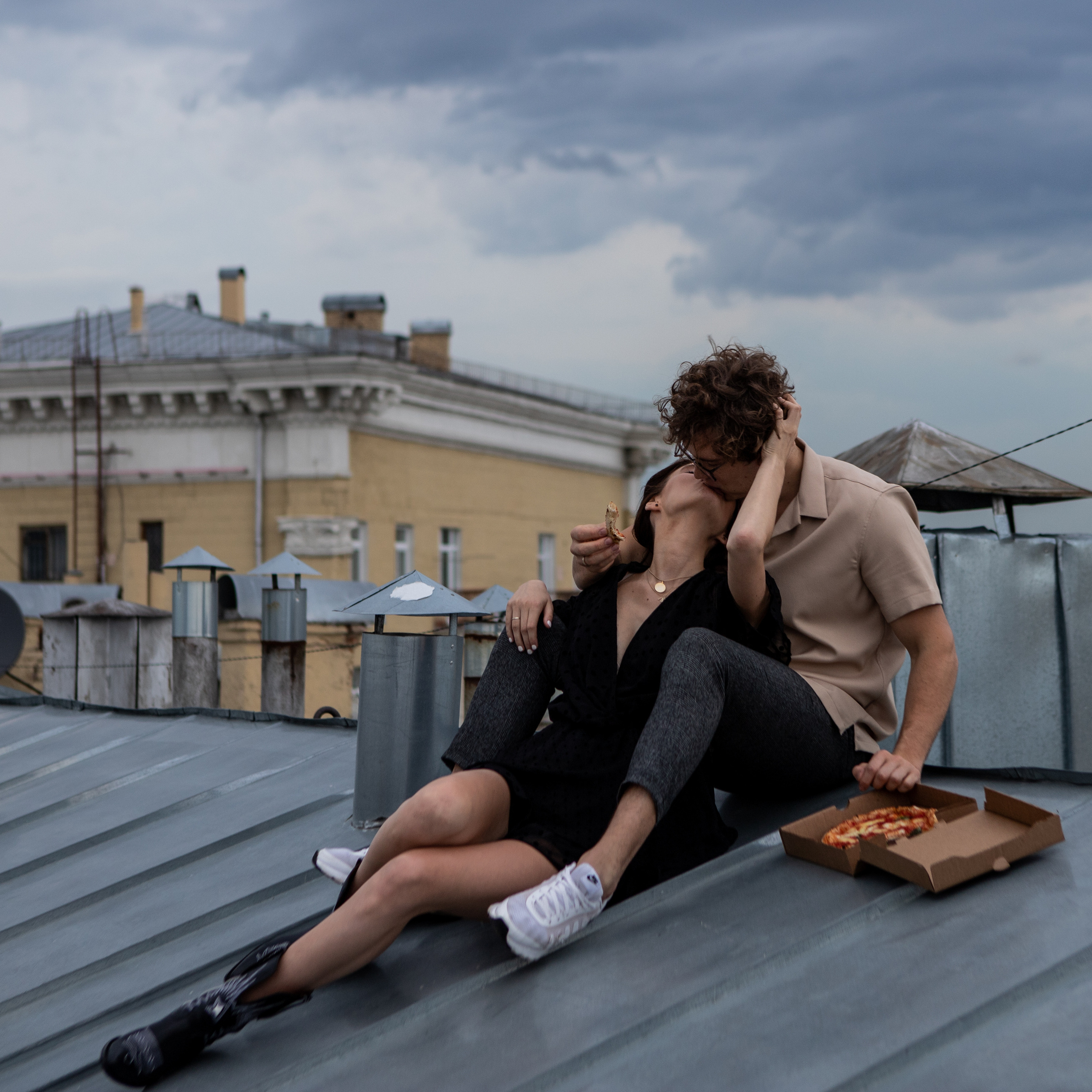 Любовь на крыше. Свадебный фотограф Алена Полянская