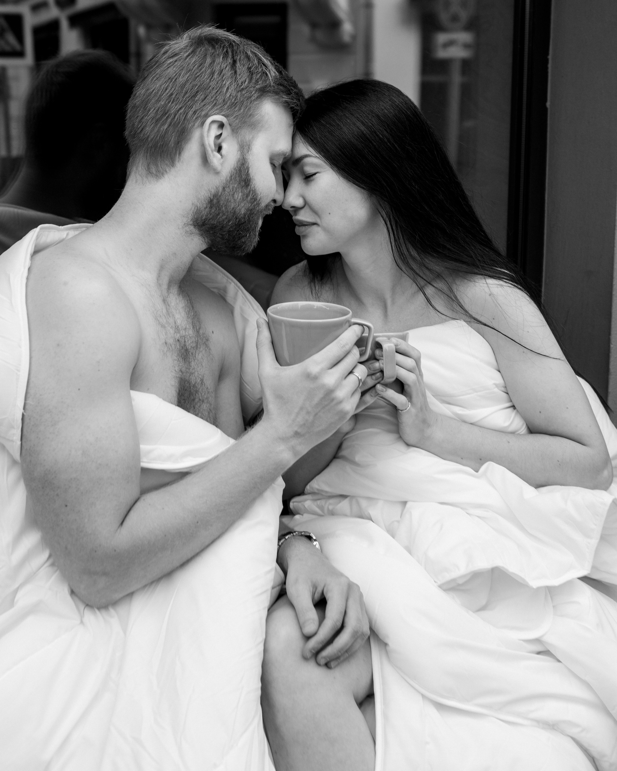 Любовь в одних одеялах. Свадебный фотограф Алена Полянская