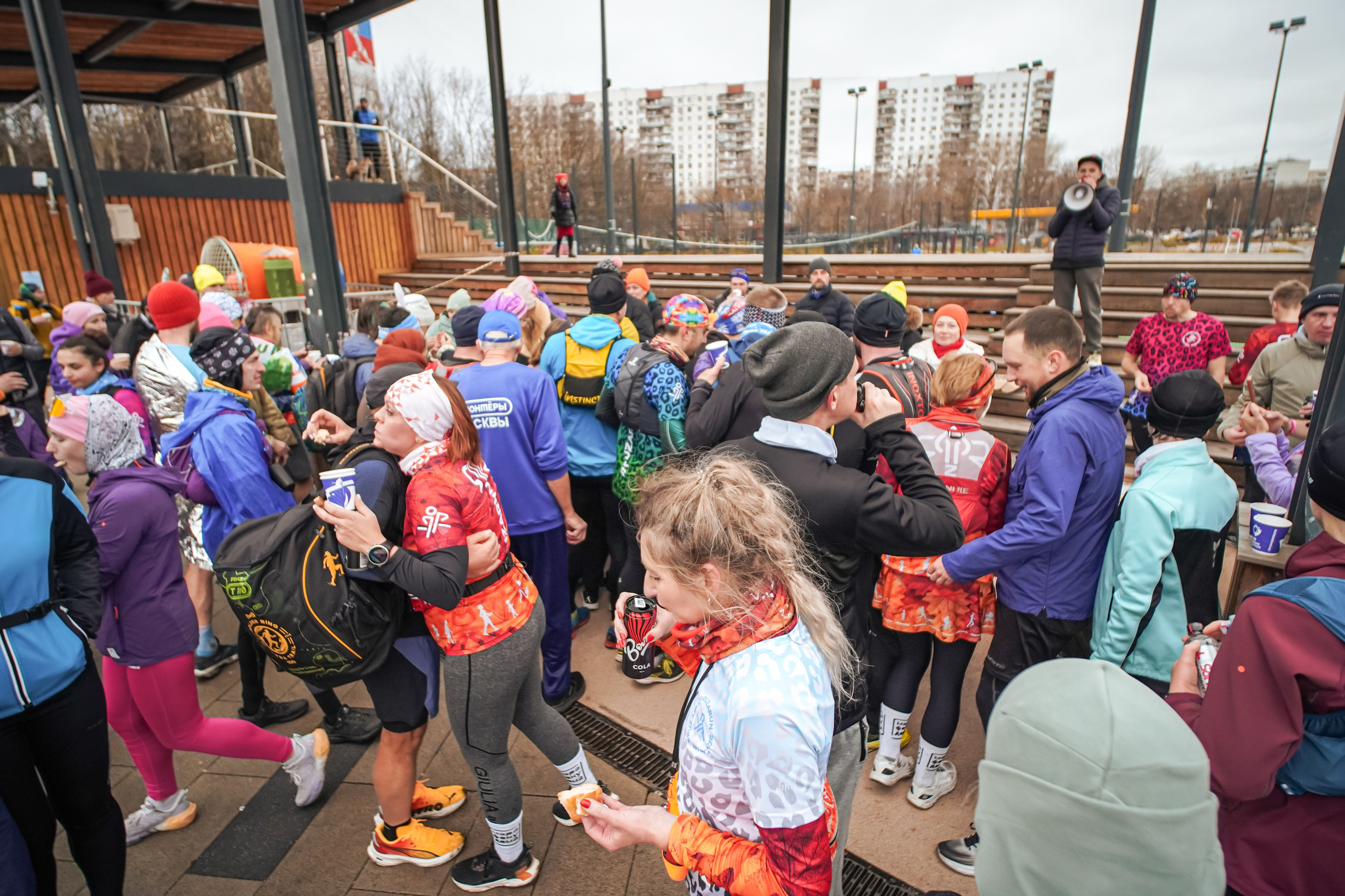 #марафонудома #яuzarun 2024 2-я петля, группа 6:30. Роман Капилюшов. Бег. Фото. Видео. г. Люберцы