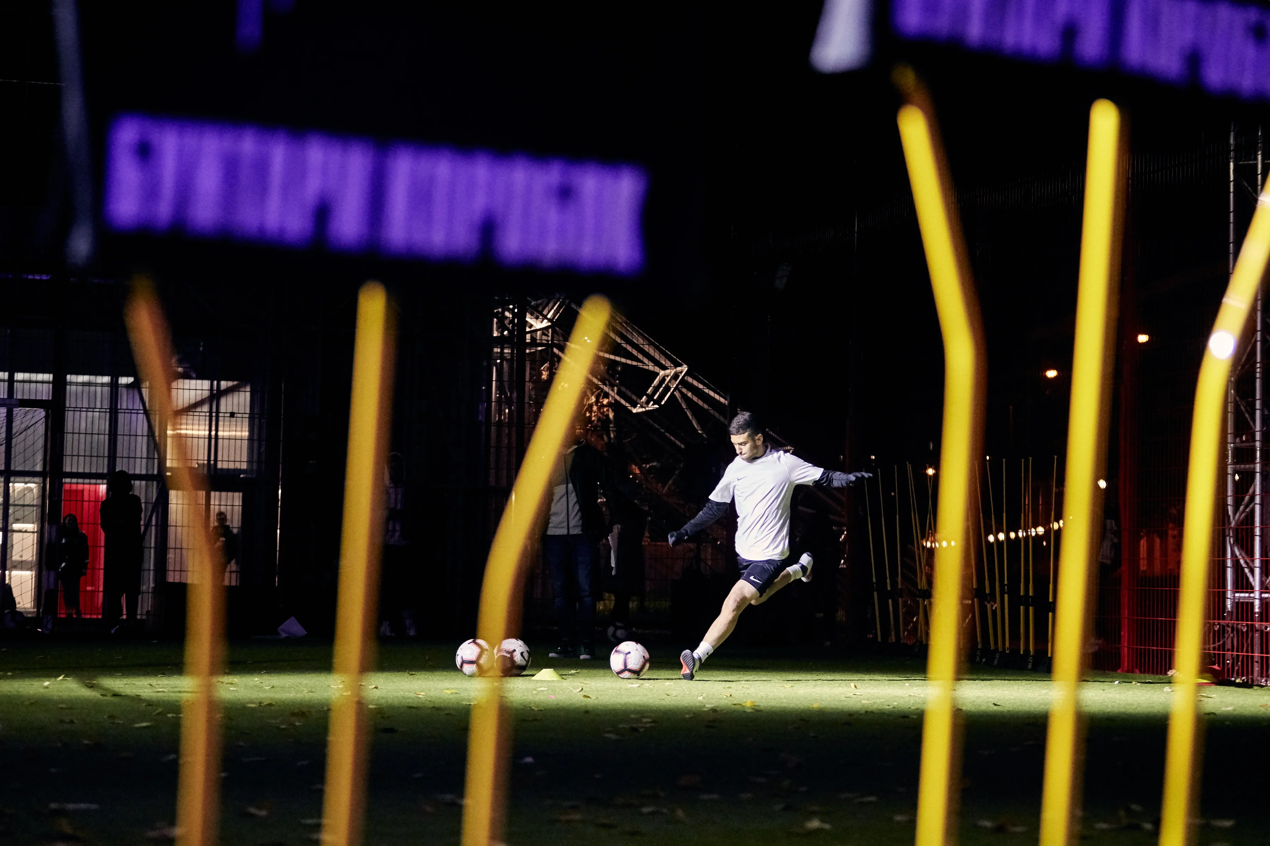 Nike Phantom campaign. Спортивный и бизнес фотограф Арсений Голышкин