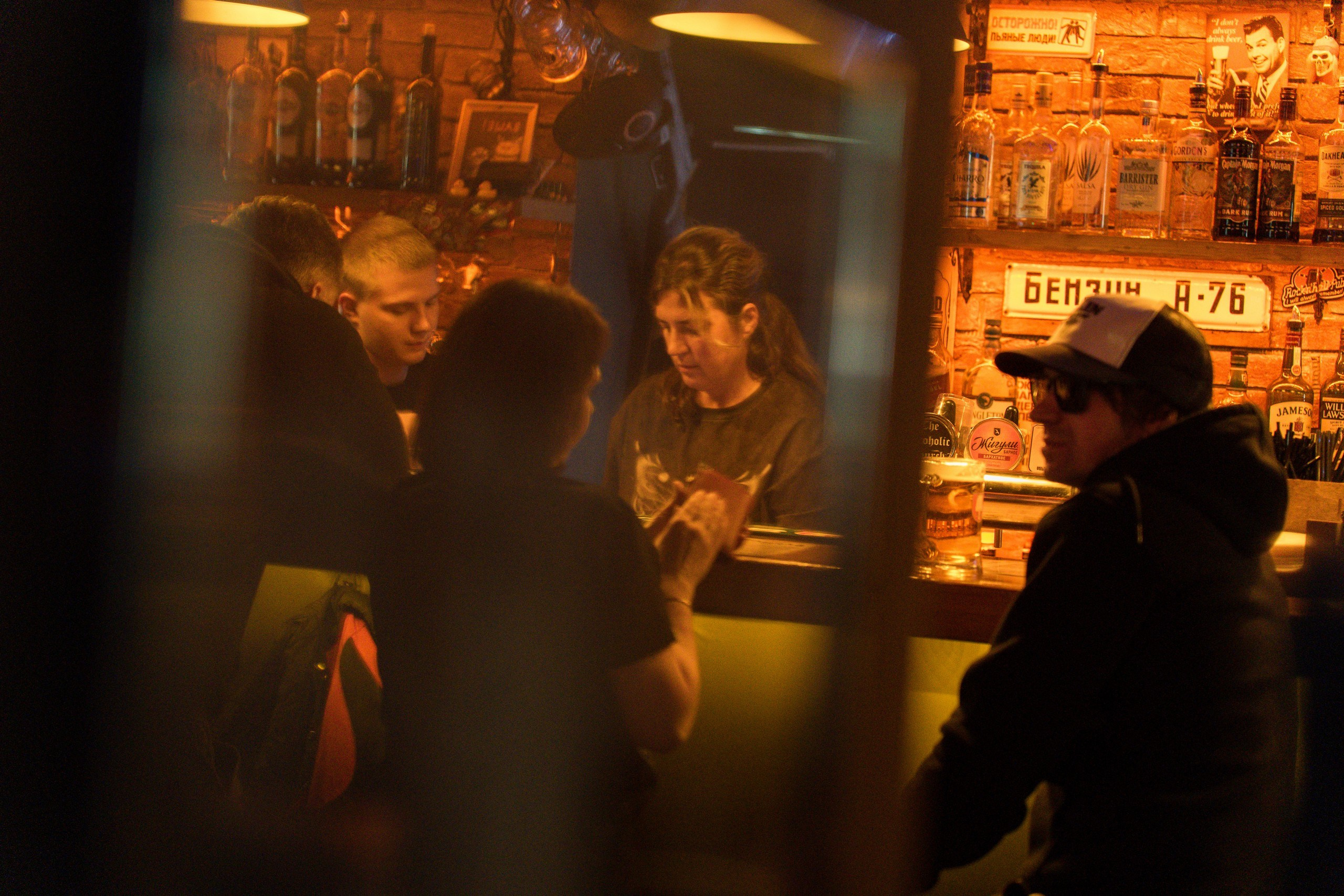 Звонтья. Репортажная съёмка в Санкт-Петербурге, Константин Петров