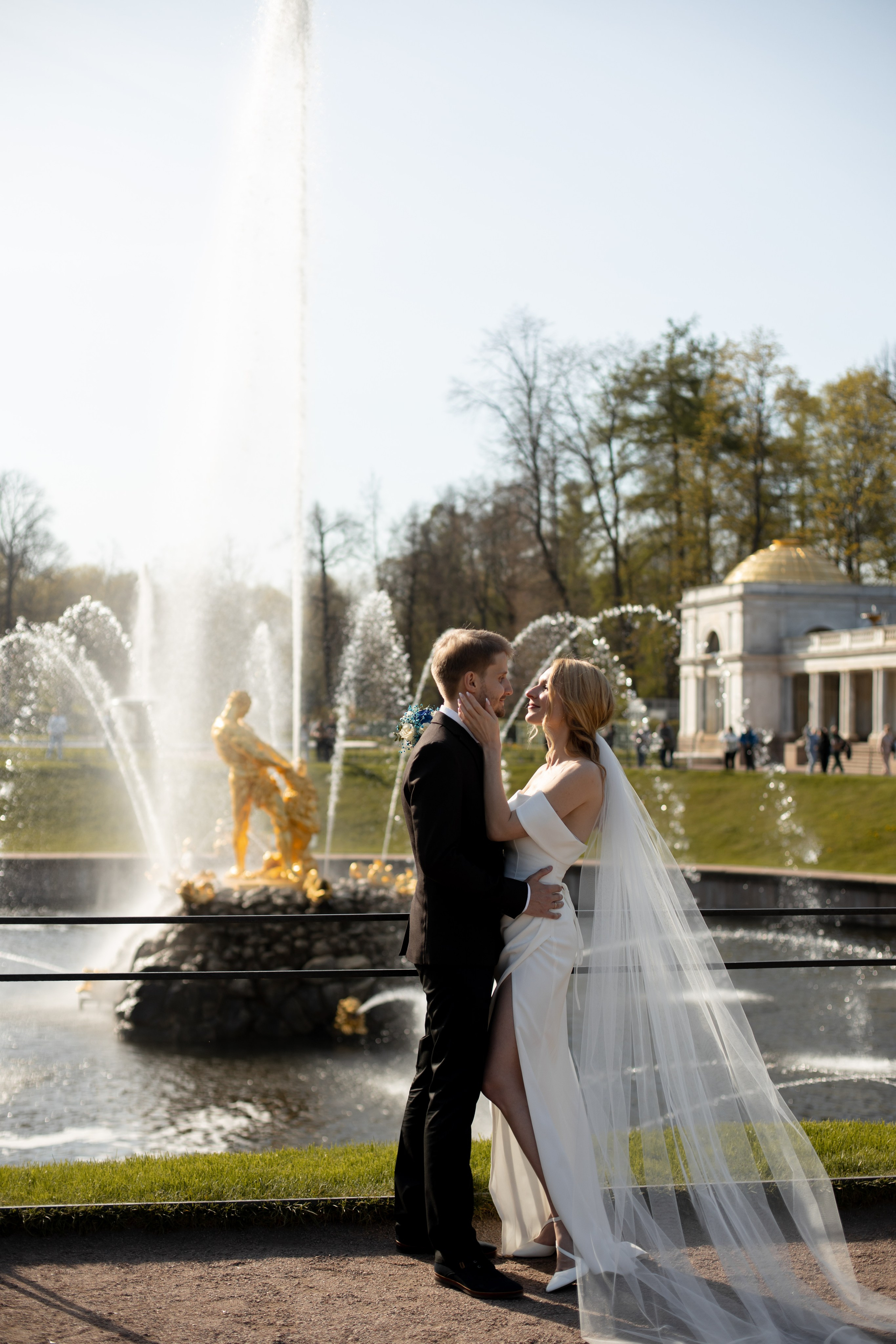 Петергоф / ЗАГС + прогулка. Свадебный и семейный фотограф в Москве Диана Левченко