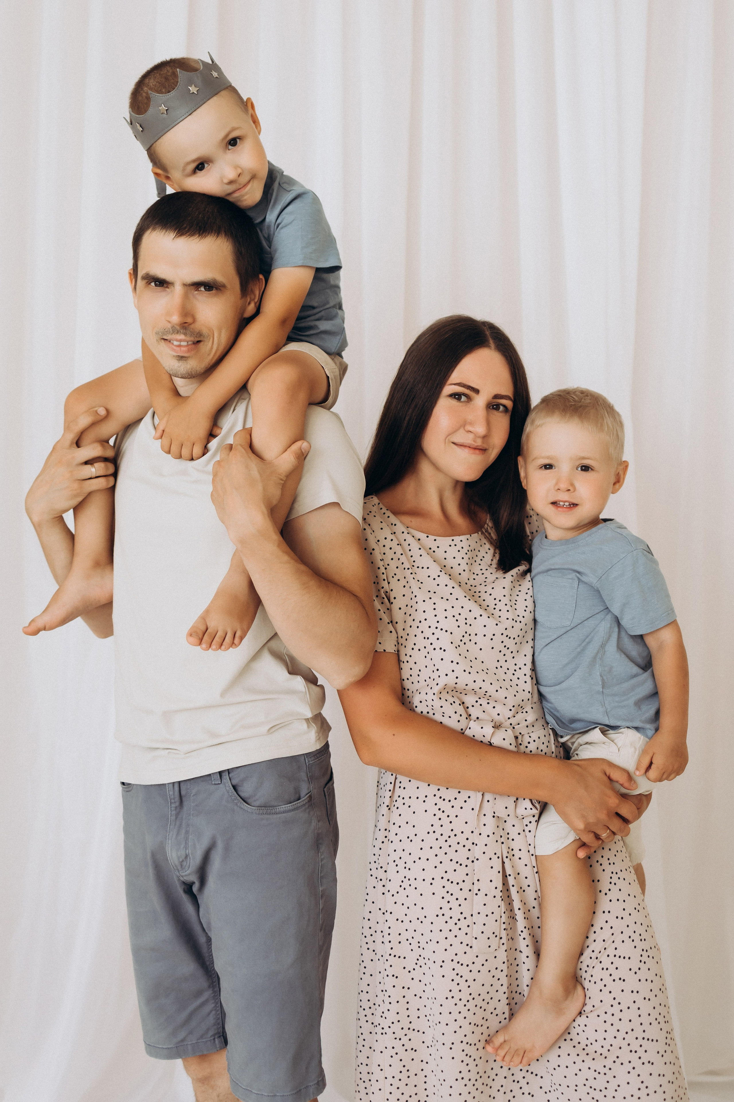 Александр, Екатерина, Роман и Дмитрий. Фотограф Нижний Новгород