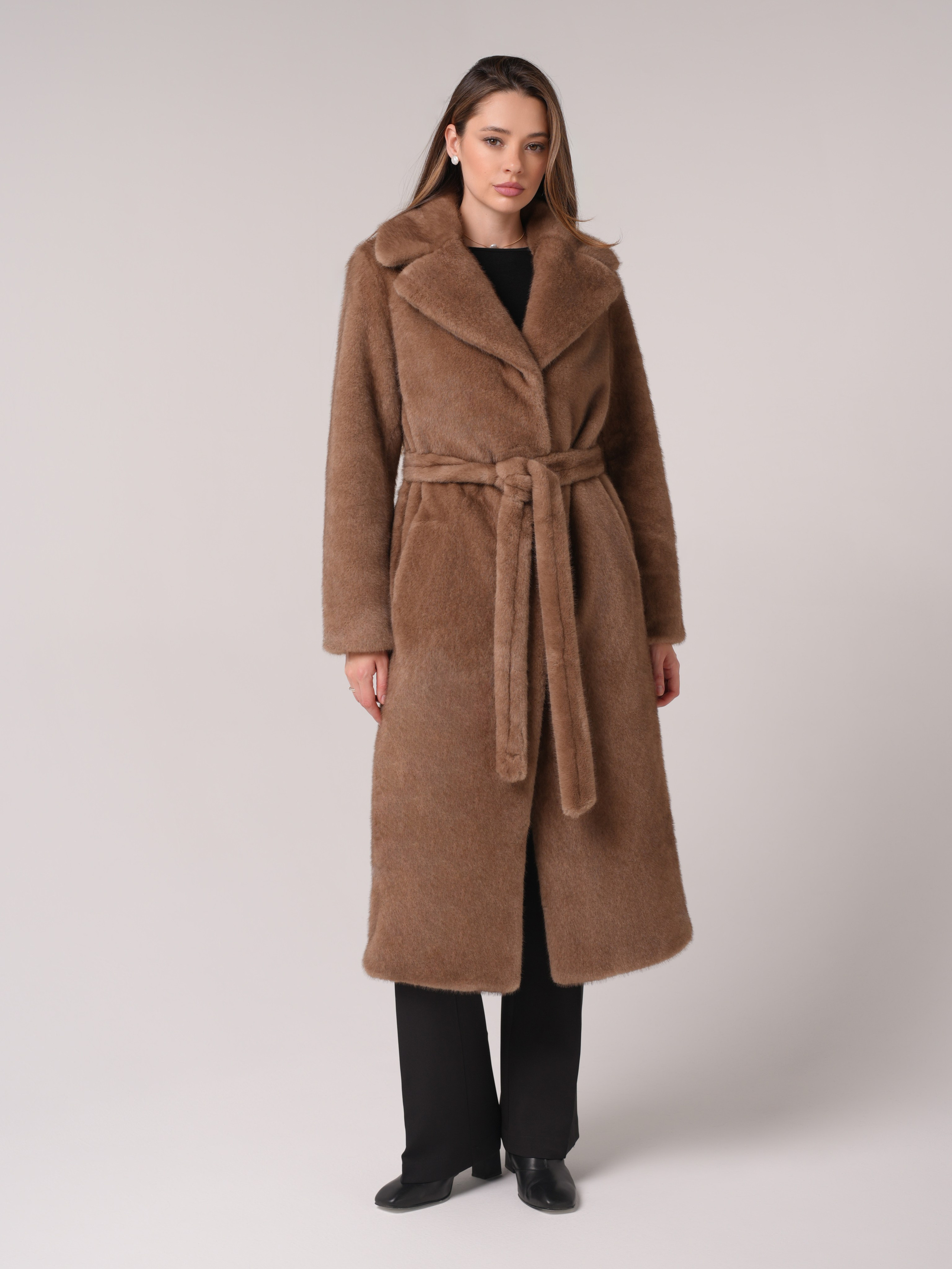 Новогодняя фотосессия бренда шуб. Портретный фотограф Москва Белогорцев Сергей