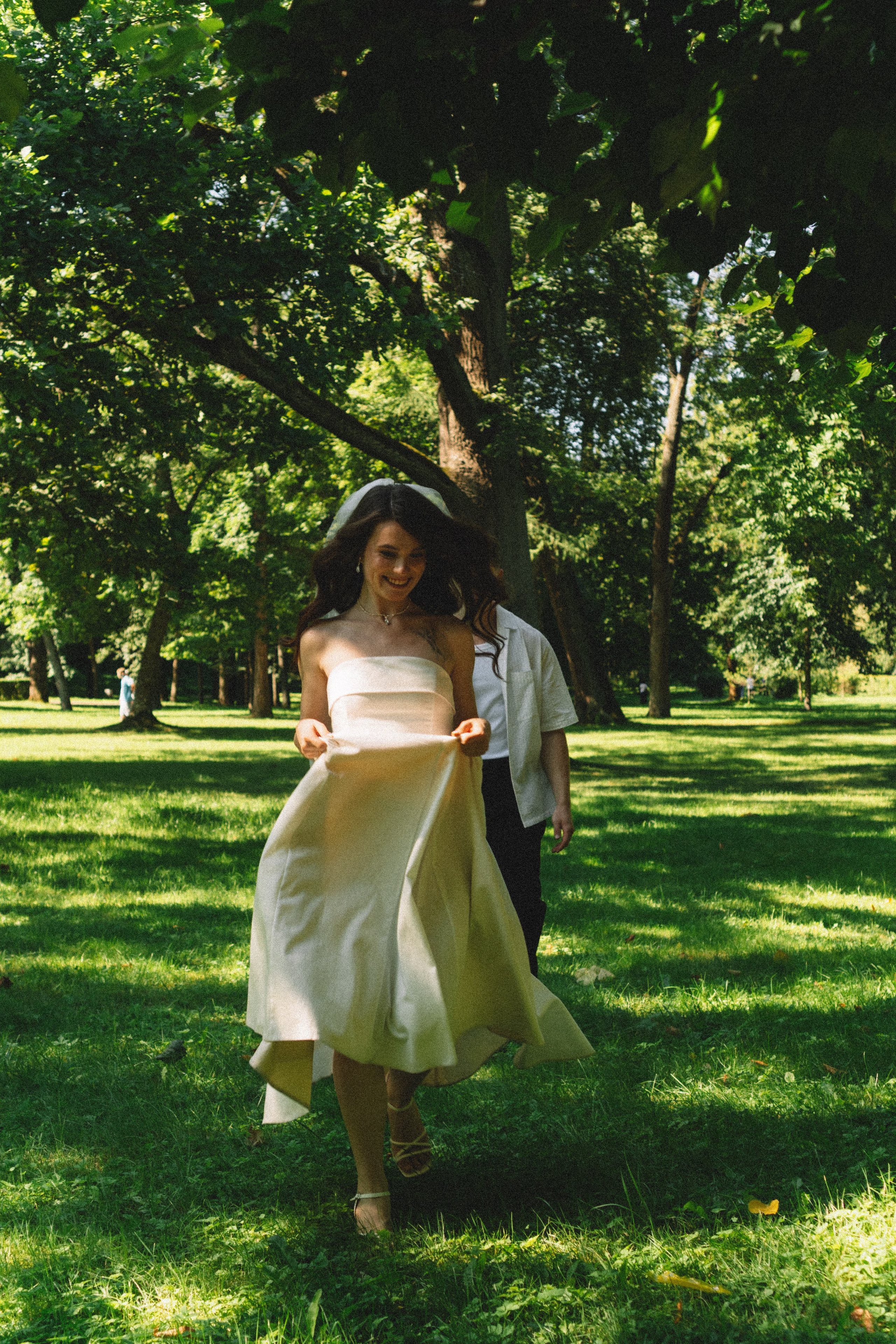 СВАДЕБНАЯ СЬЕМКА В ПЕТЕРГОФЕ И СЬЕМКА РЕПОРТАЖА В ЗАГСЕ ПЕТЕРГОФА. Профессиональный фотограф, Санкт-Петербург — Виктория Богомолова