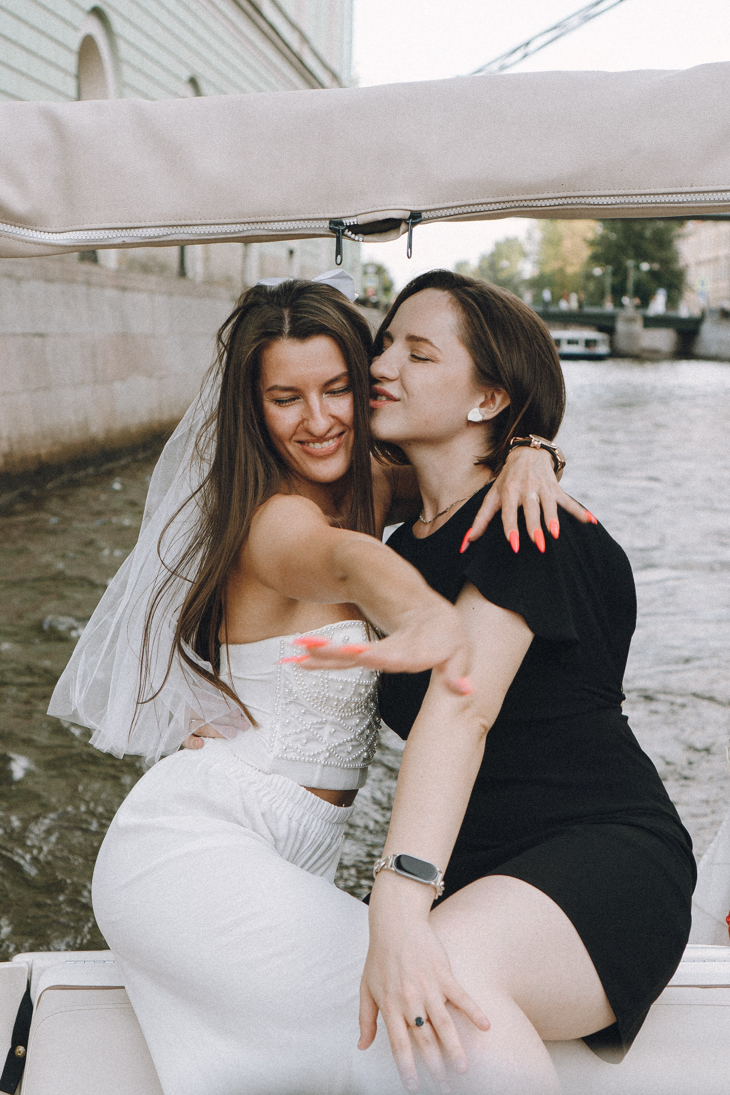 ДЕВИЧНИК НА КАТЕРЕ. Профессиональный фотограф, Санкт-Петербург — Виктория Богомолова