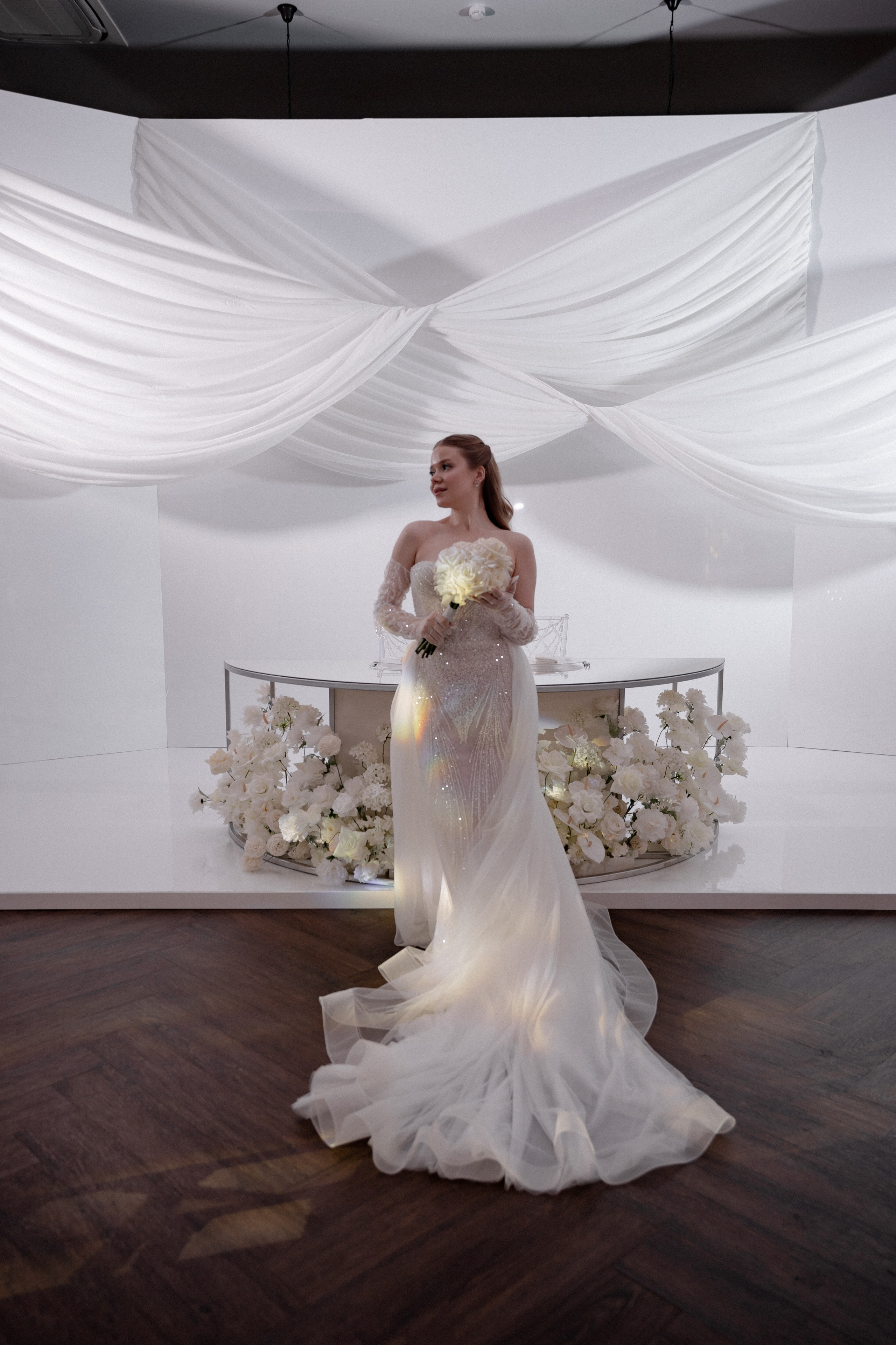 СВАДЕБНАЯ СЬЕМКА СБОРОВ В ОТЕЛЕ И ВЫЕЗД НА ЦЕРЕМОНИЮ (СНЯТО В СИБИРЕ В НИЖНЕВАРТОВСКЕ). Профессиональный фотограф, Санкт-Петербург — Виктория Богомолова