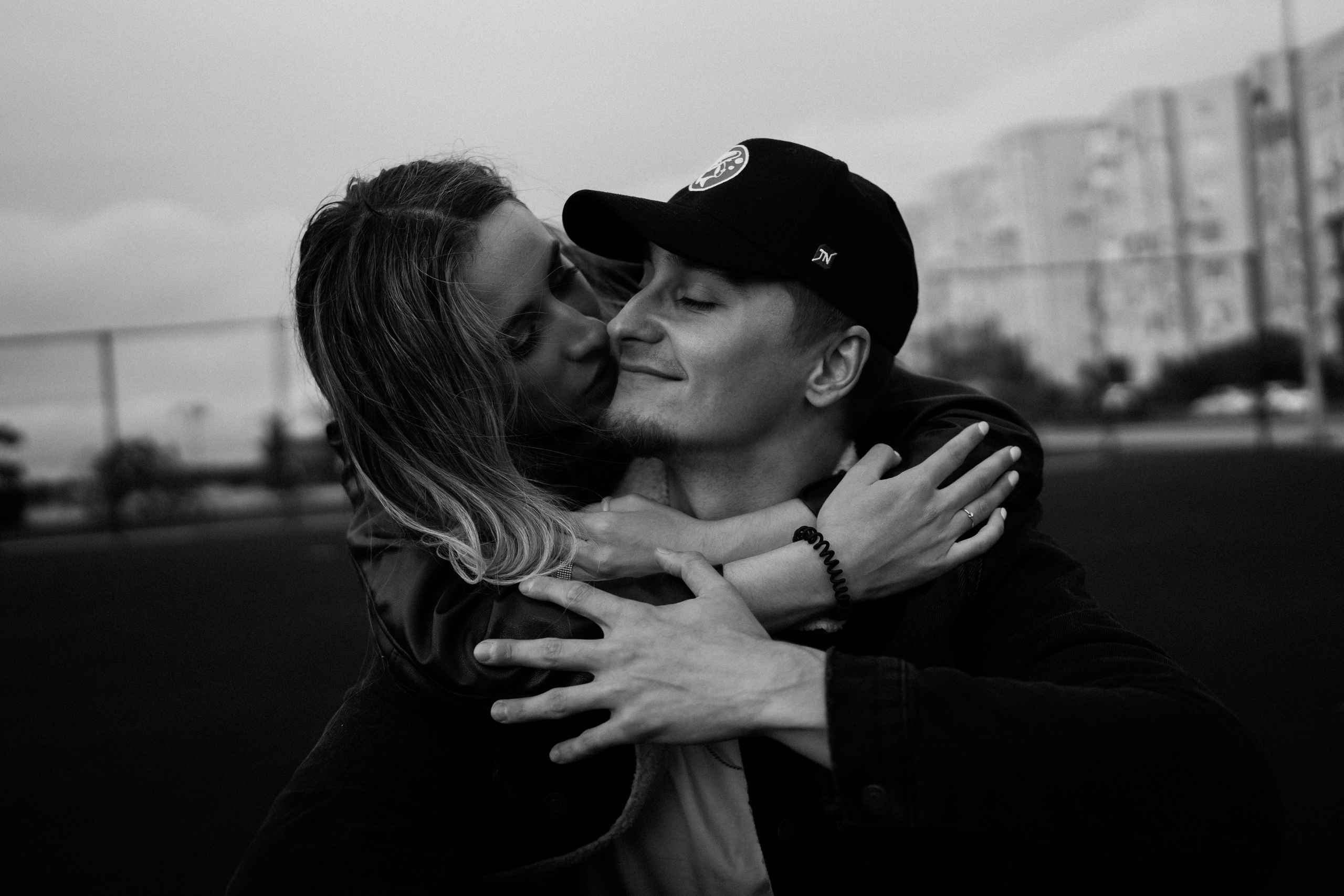 Love on a skateboard. Свадебный фотограф Решетников Дмитрий