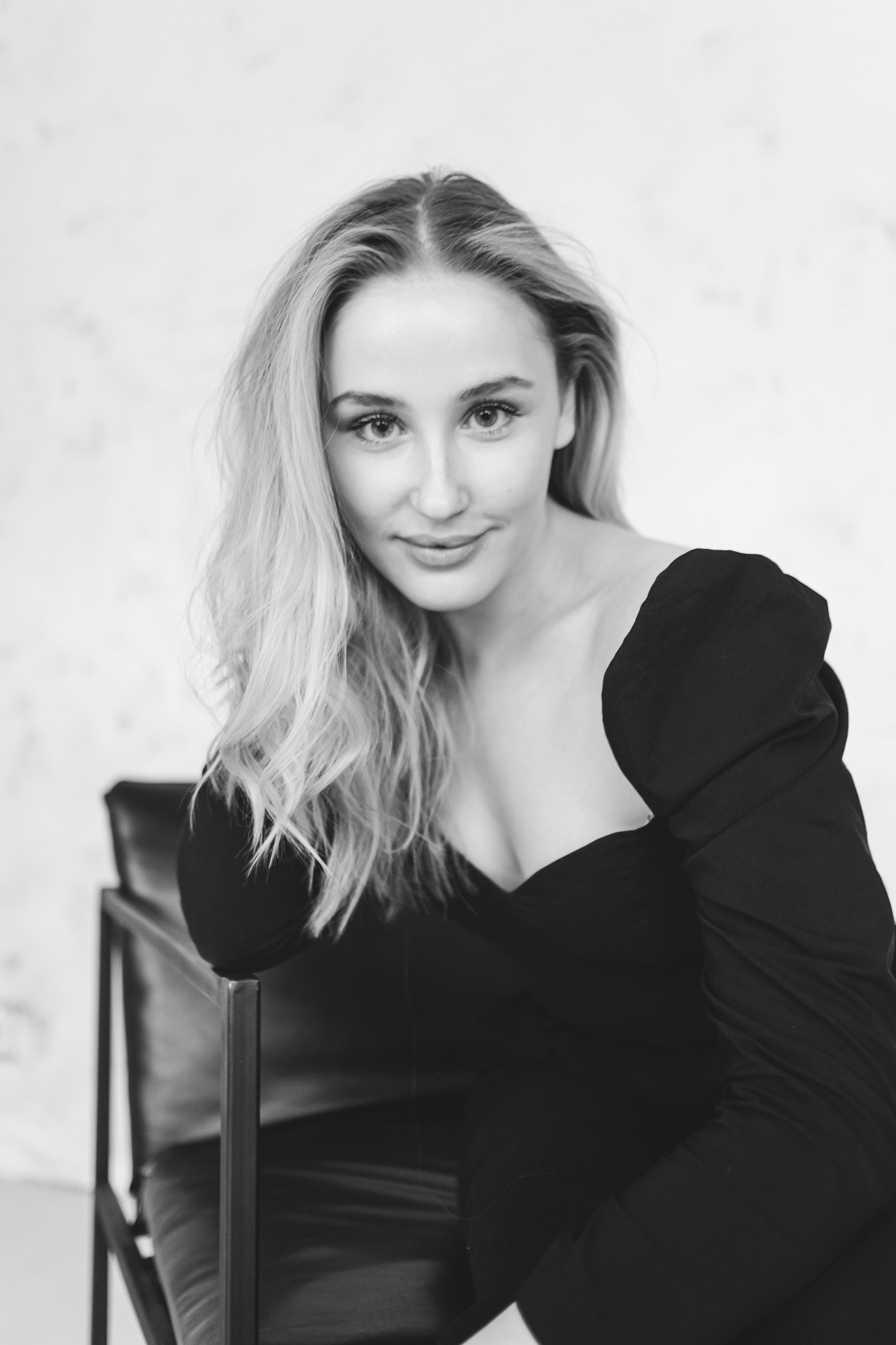 Зина. Светлана Наконечная, фотограф и видеограф, Москва/Крым