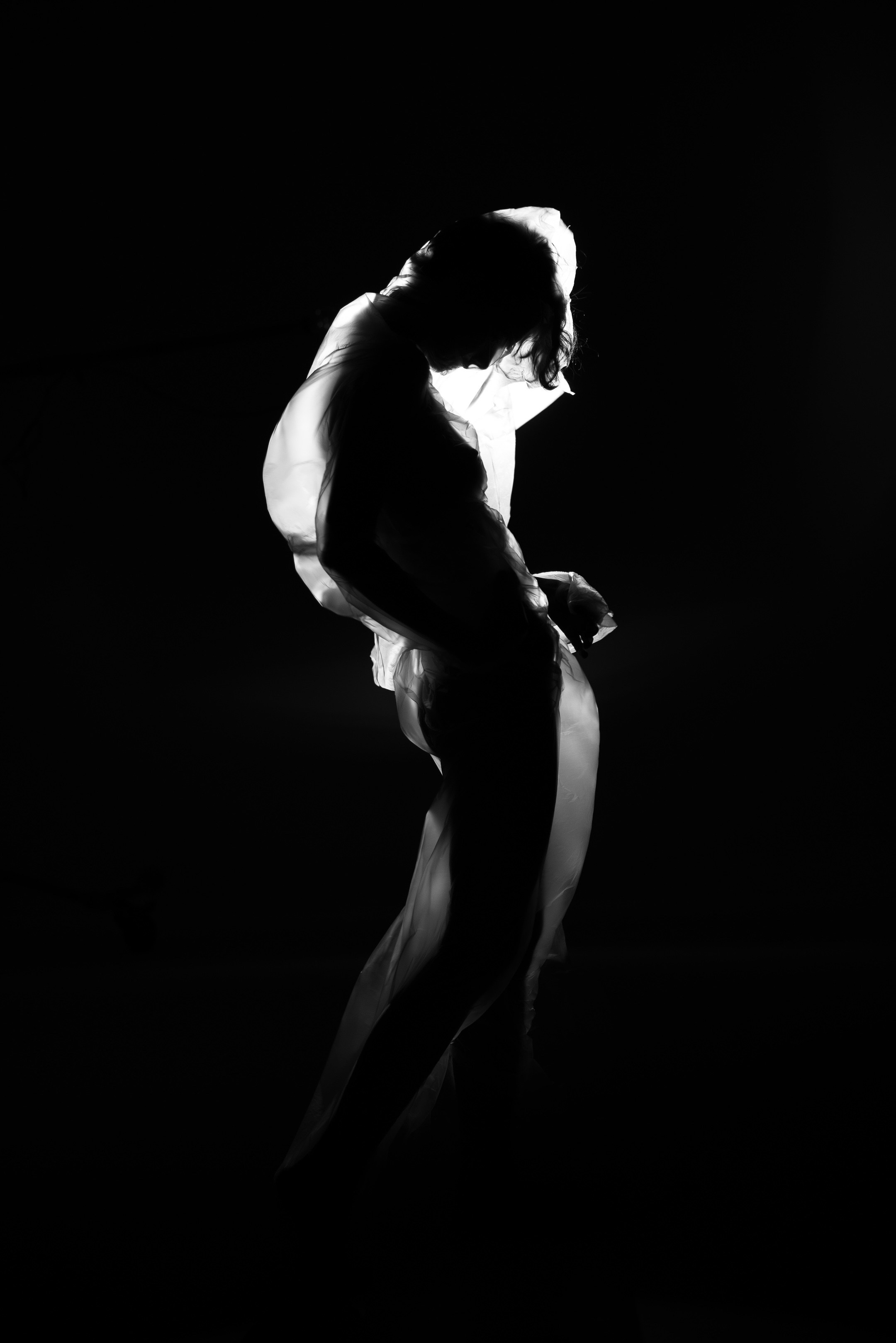 Ню. Профессиональный портретный фотограф в Москве Юрий Бессуднов