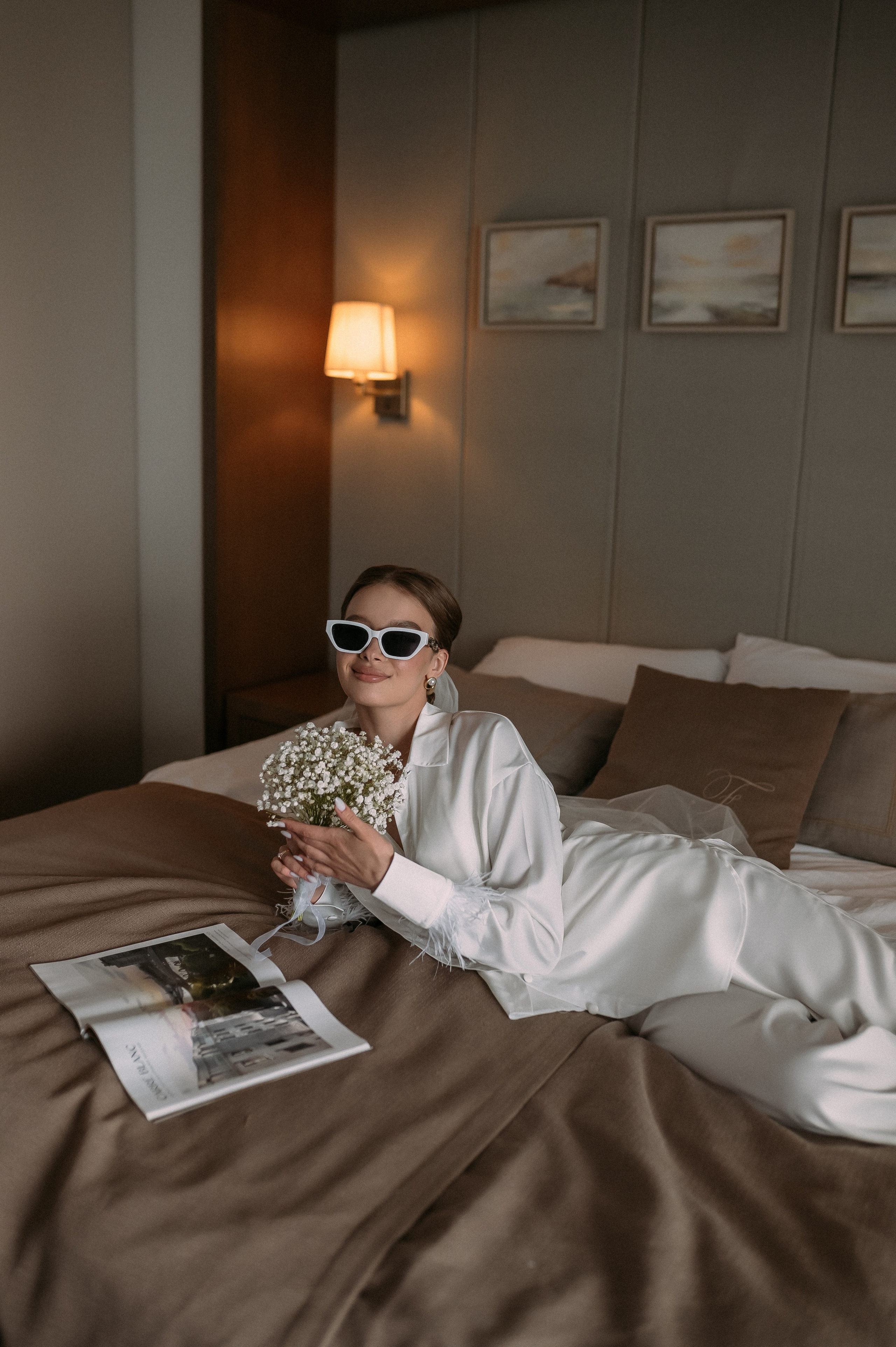 Свадебное утро и прогулка красивой яркой пары. Свадебный и семейный фотограф в Симферополе Дарья Маркова