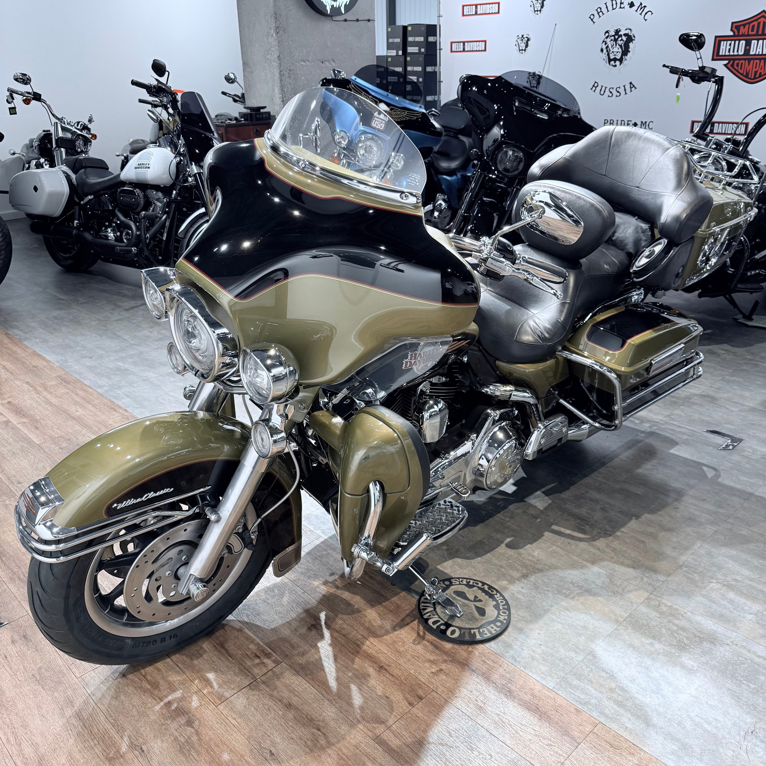 Мотоциклы Harley-Davidson 2007 Electra Glidе Ultrа Gоld Olive (Touring) — купить мотоцикл. Hello Davidson, Москва. Только хорошие мотоциклы…