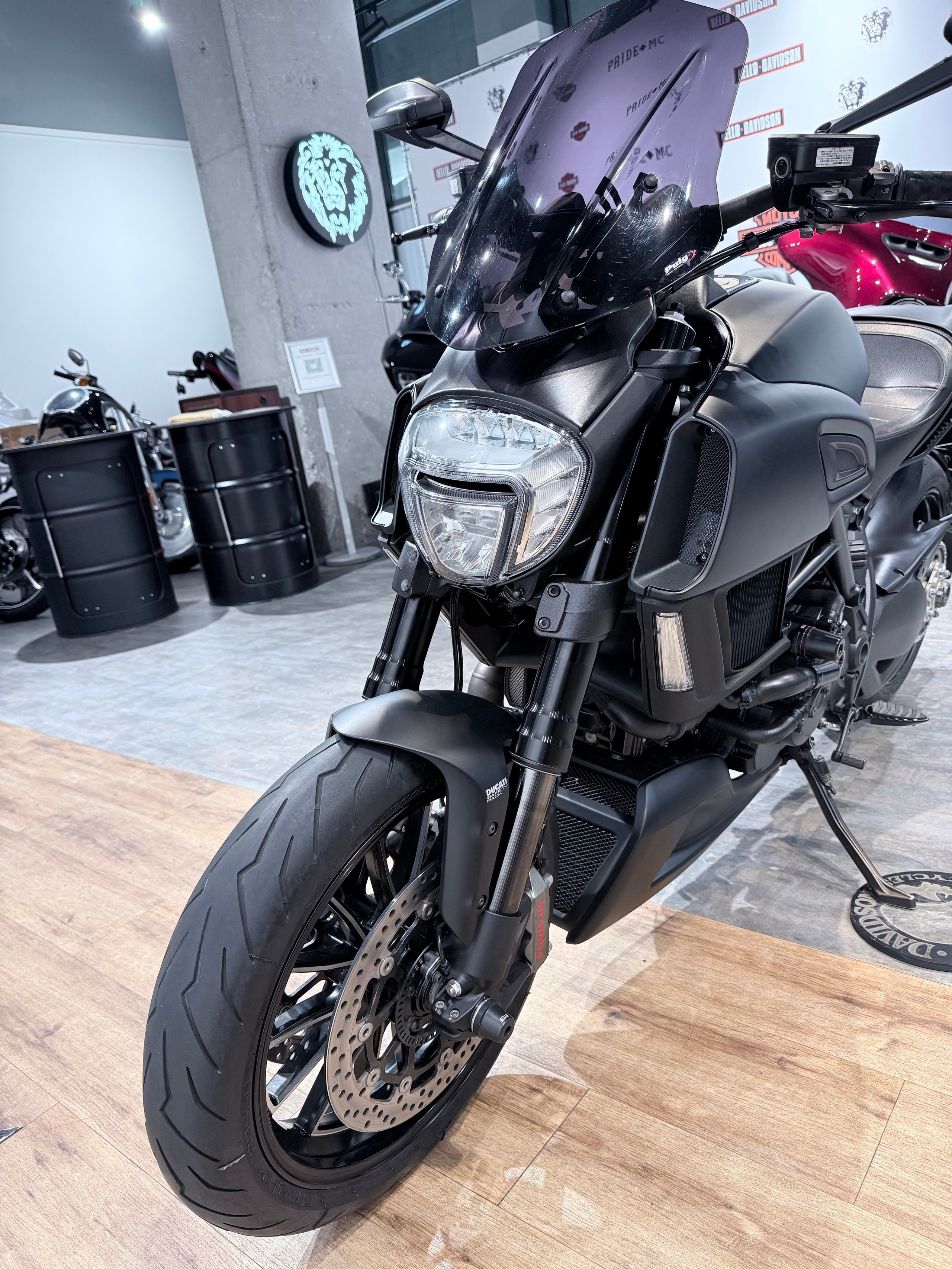 2015 Diavel Dark Stealth. Hello Davidson, Москва. Только хорошие мотоциклы…