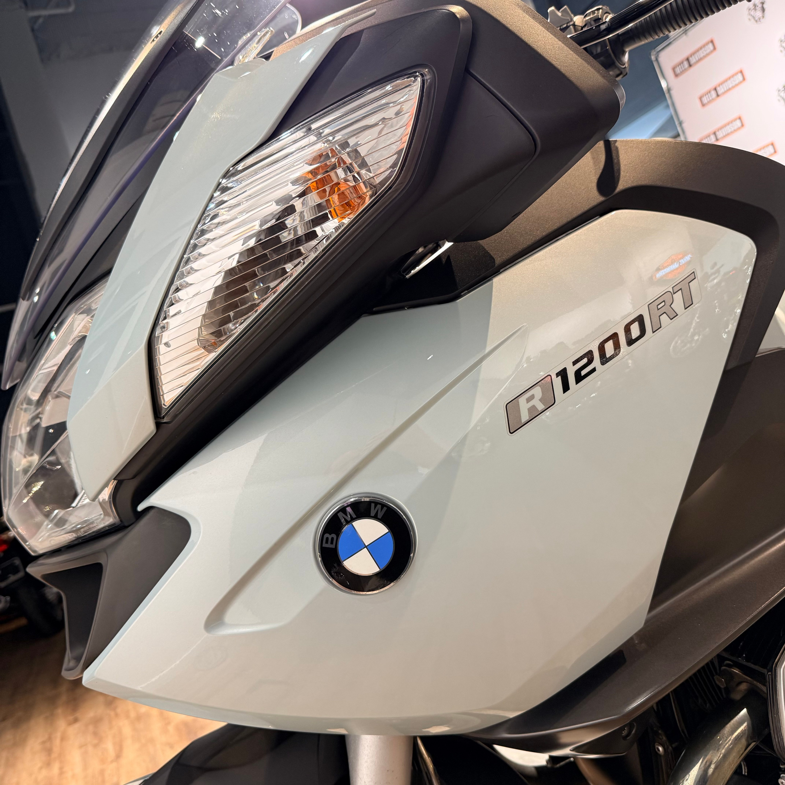 2010 ВМW R1200RТ Oyster Grey Metаlliс (VIN *WВ10*9636). Hello Davidson, Москва. Только хорошие мотоциклы…