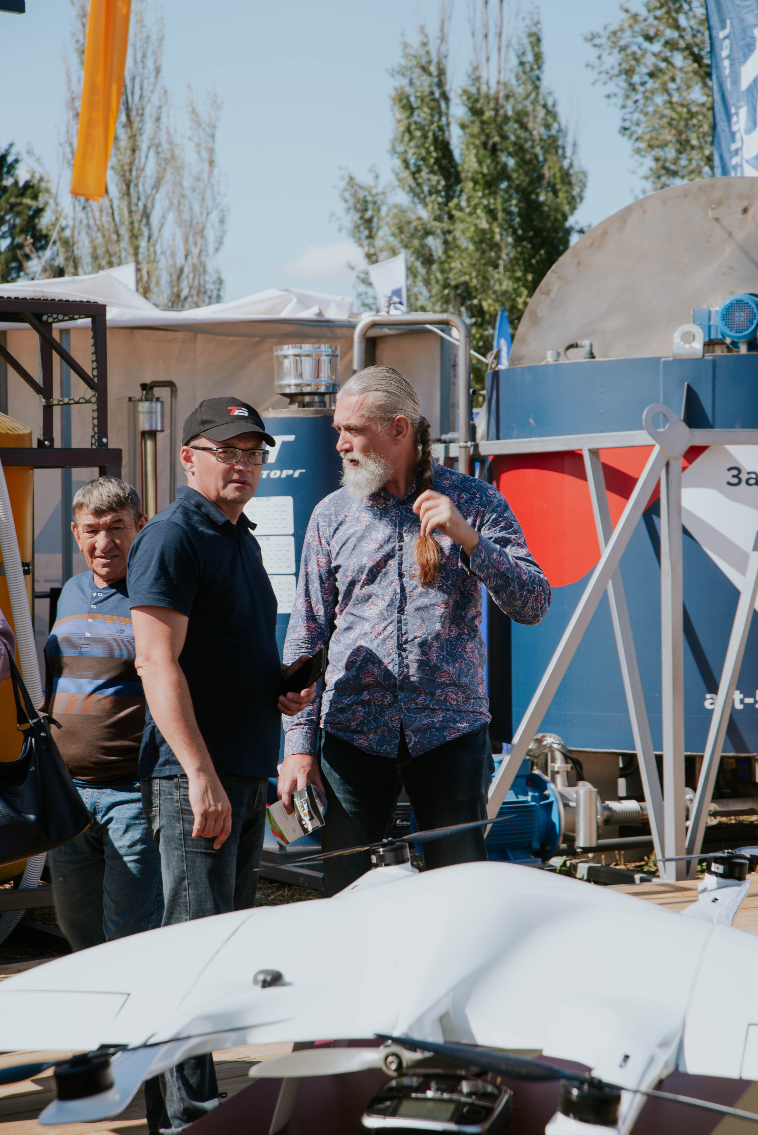 Компания «Транспорт будущего» на промышленной выставке. Ксения Glossa. Портретный и репортажный фотограф в Самаре