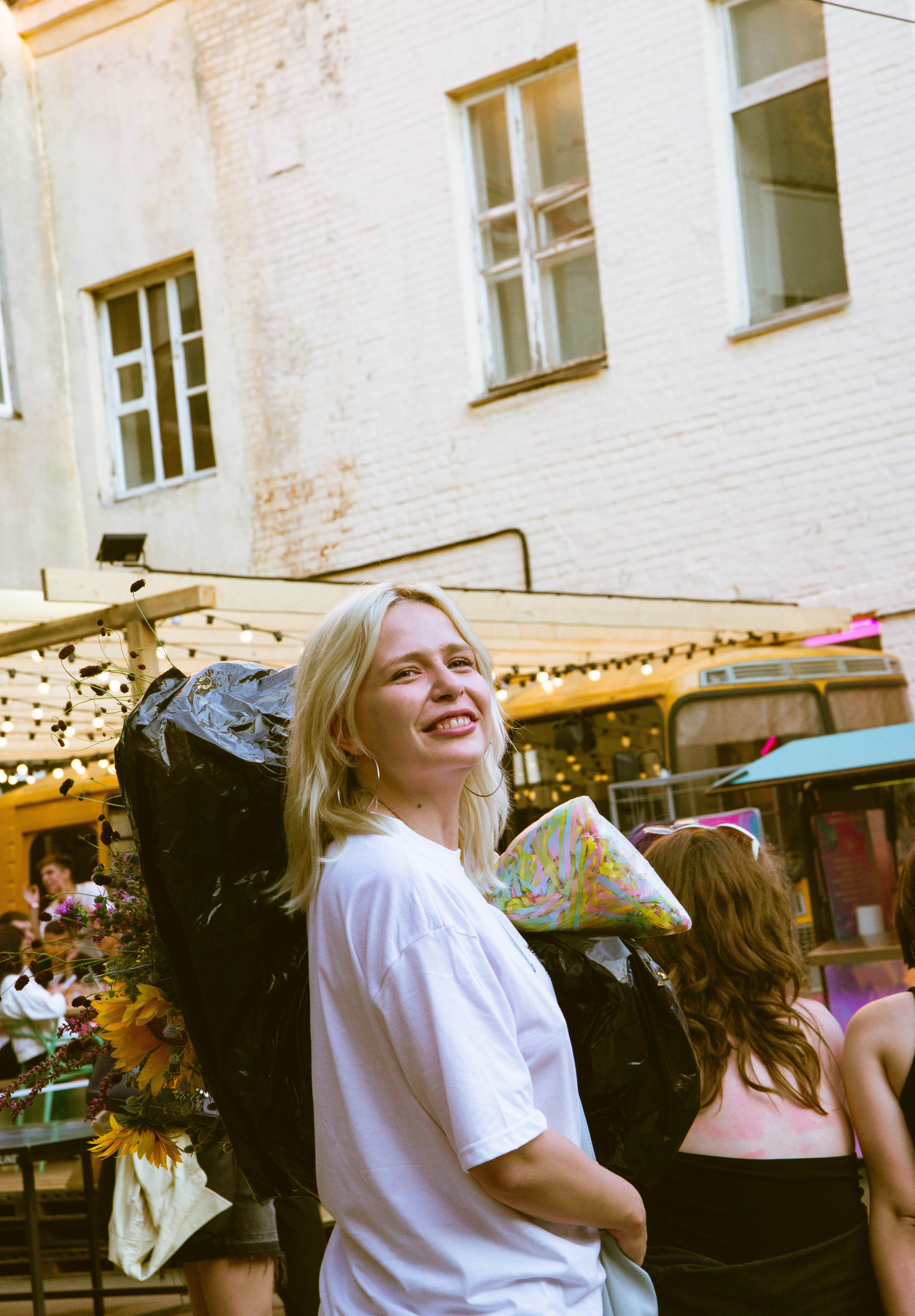 Вечеринка в баре «Вечно молодой». Ксения Glossa. Портретный и репортажный фотограф в Самаре