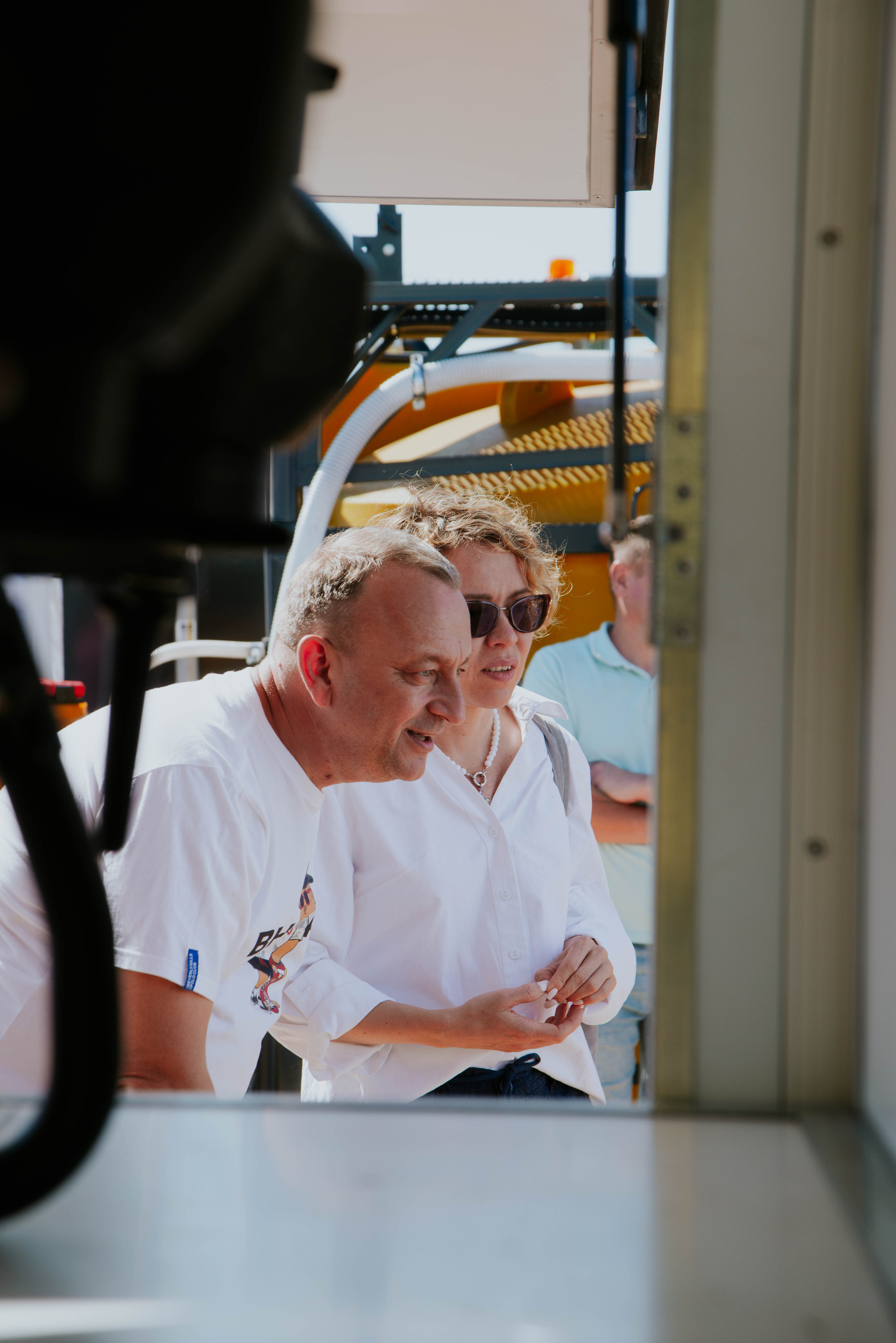 Компания «Транспорт будущего» на промышленной выставке. Ксения Glossa. Портретный и репортажный фотограф в Самаре