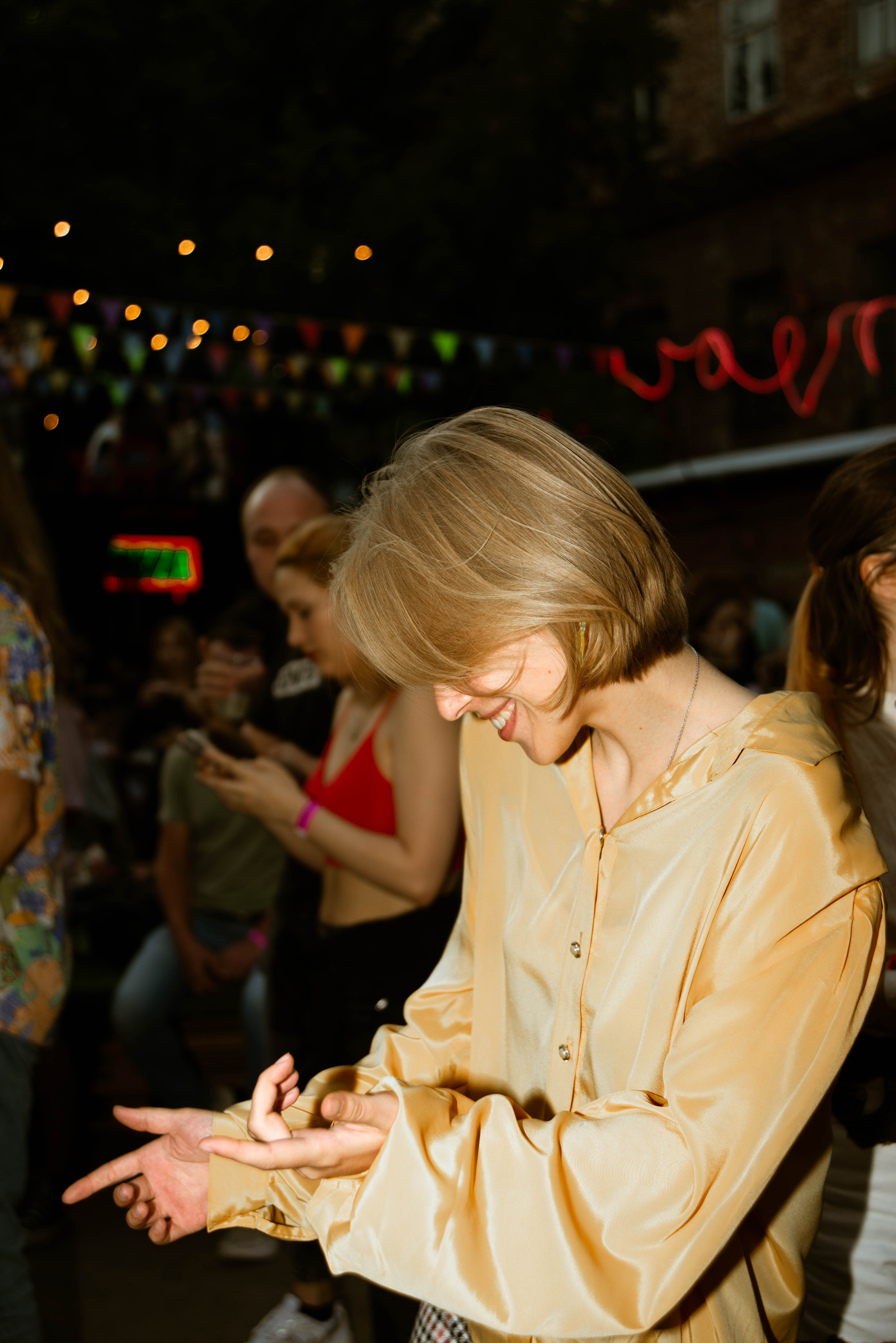 Вечеринка в баре «Вечно молодой». Ксения Glossa. Портретный и репортажный фотограф в Самаре