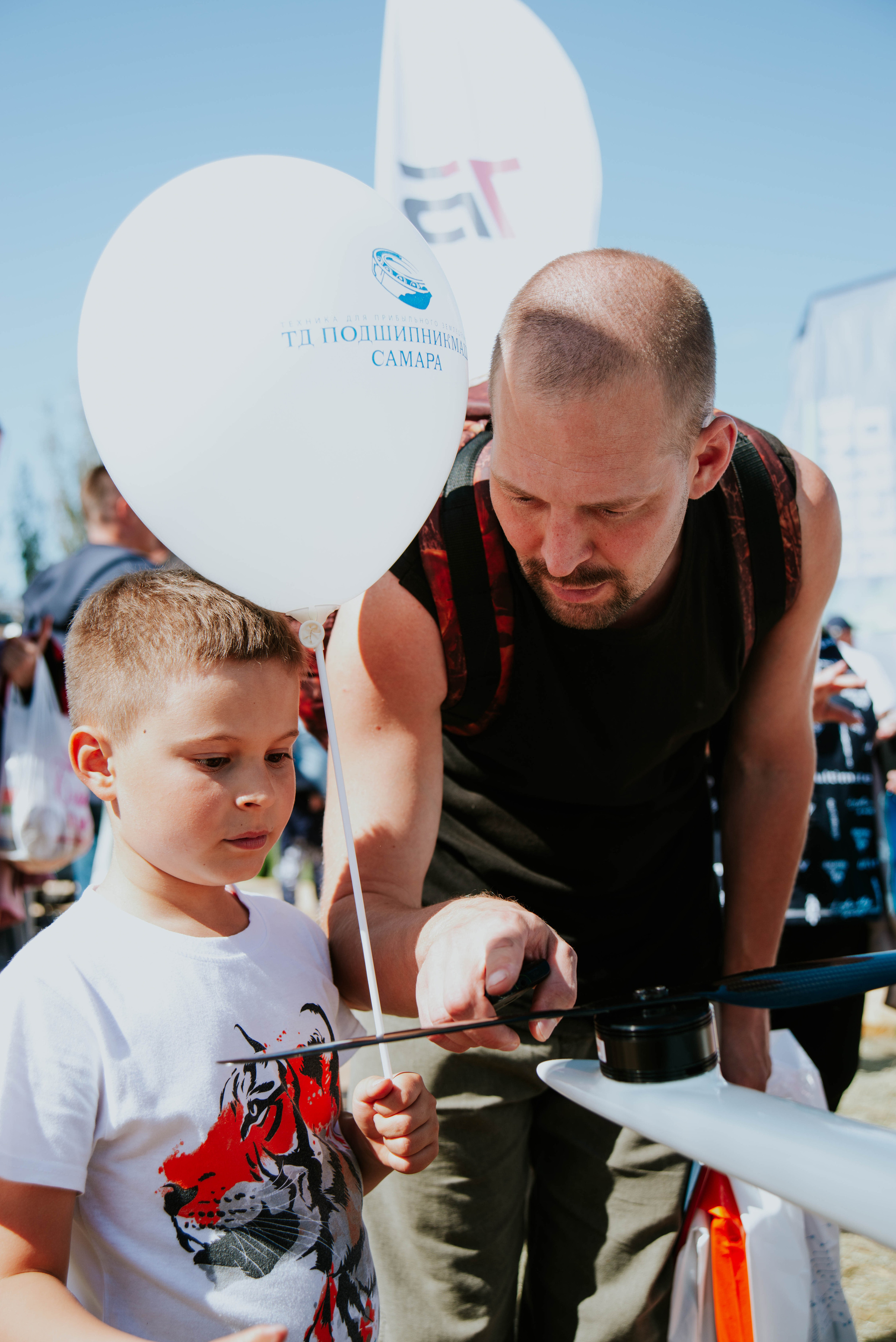 Компания «Транспорт будущего» на промышленной выставке. Ксения Glossa. Портретный и репортажный фотограф в Самаре